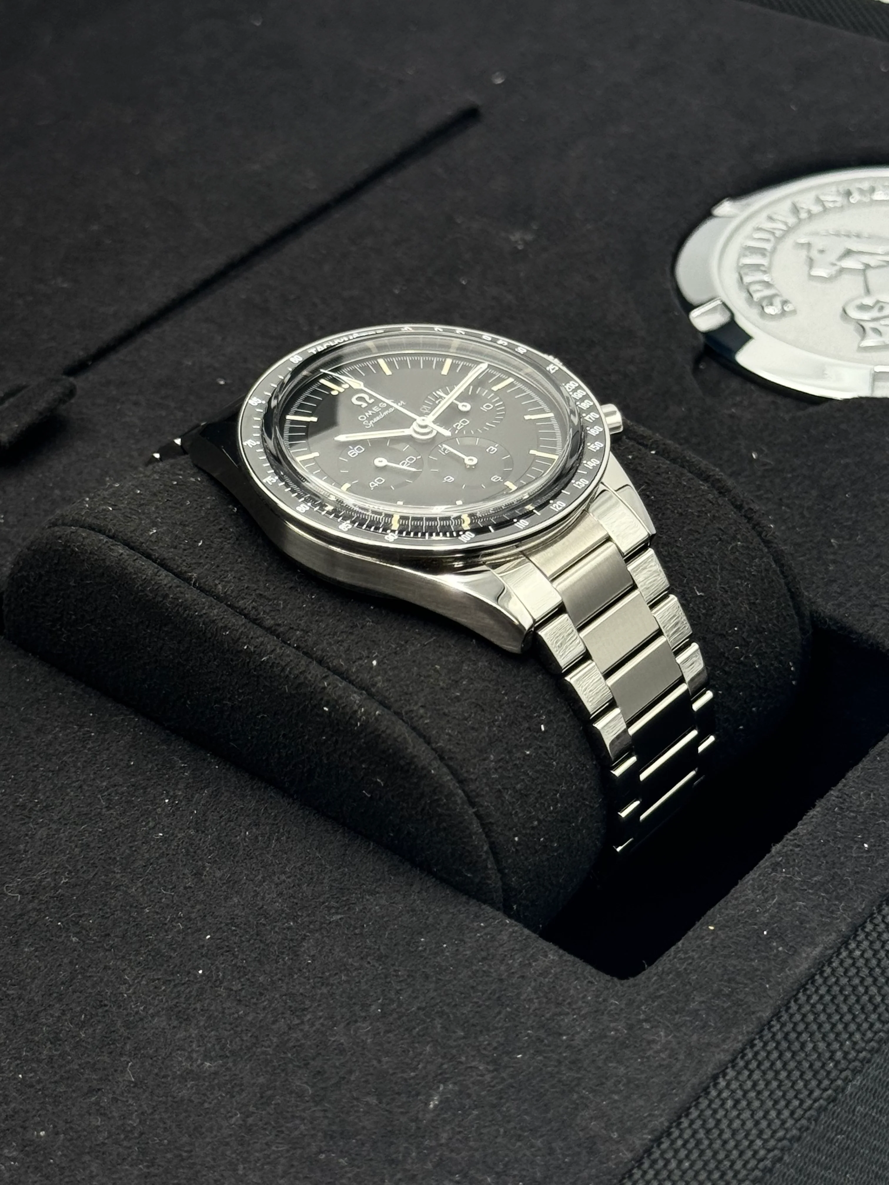 2021 Omega Speedmaster "Ed White" 39.7mm 311.30.40.30.01.001 Black Dial - Image 6