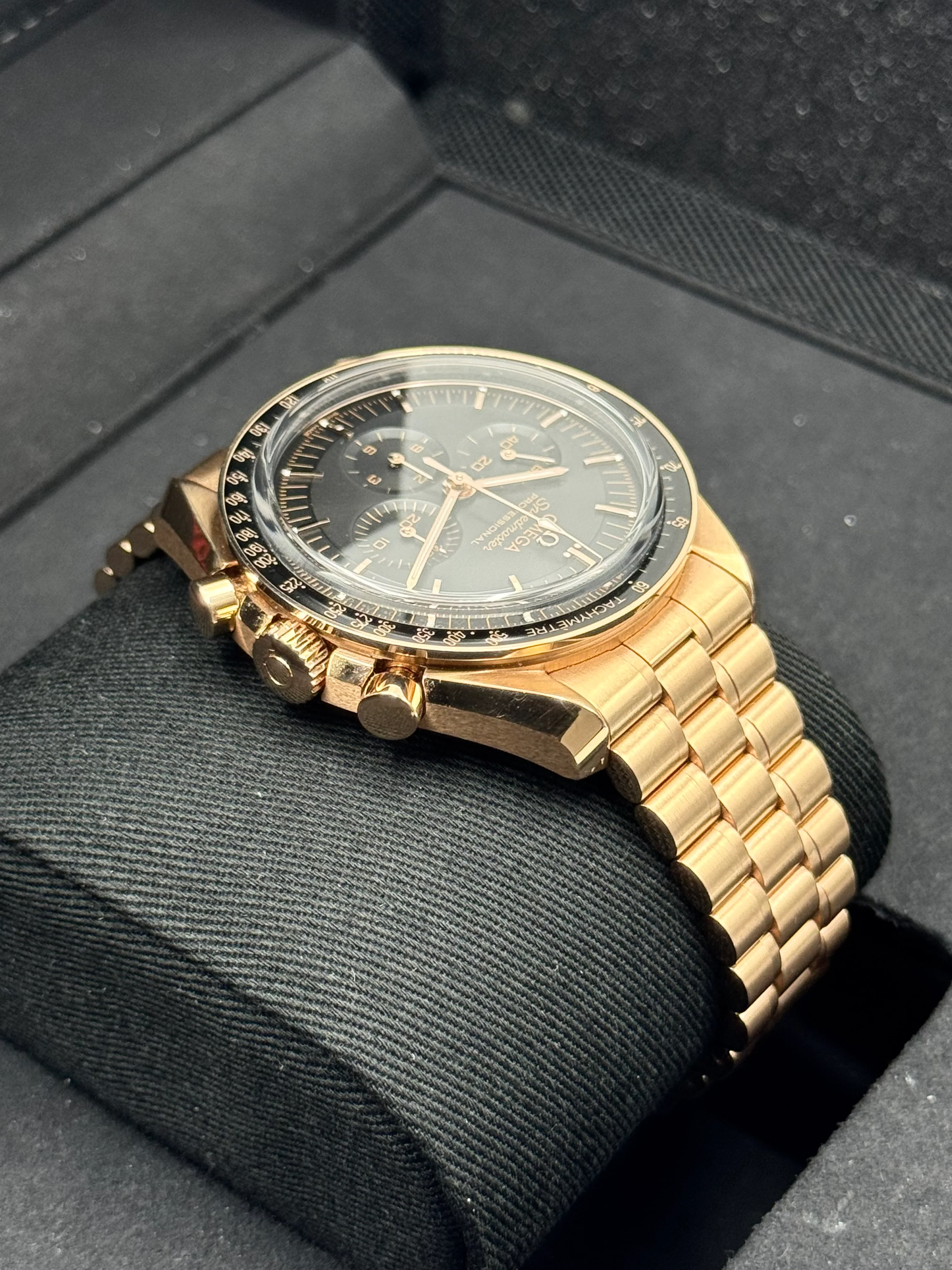 2021 Omega Speedmaster 42mm 310.60.42.50.01.001 Moonwatch Black Dial - Image 8