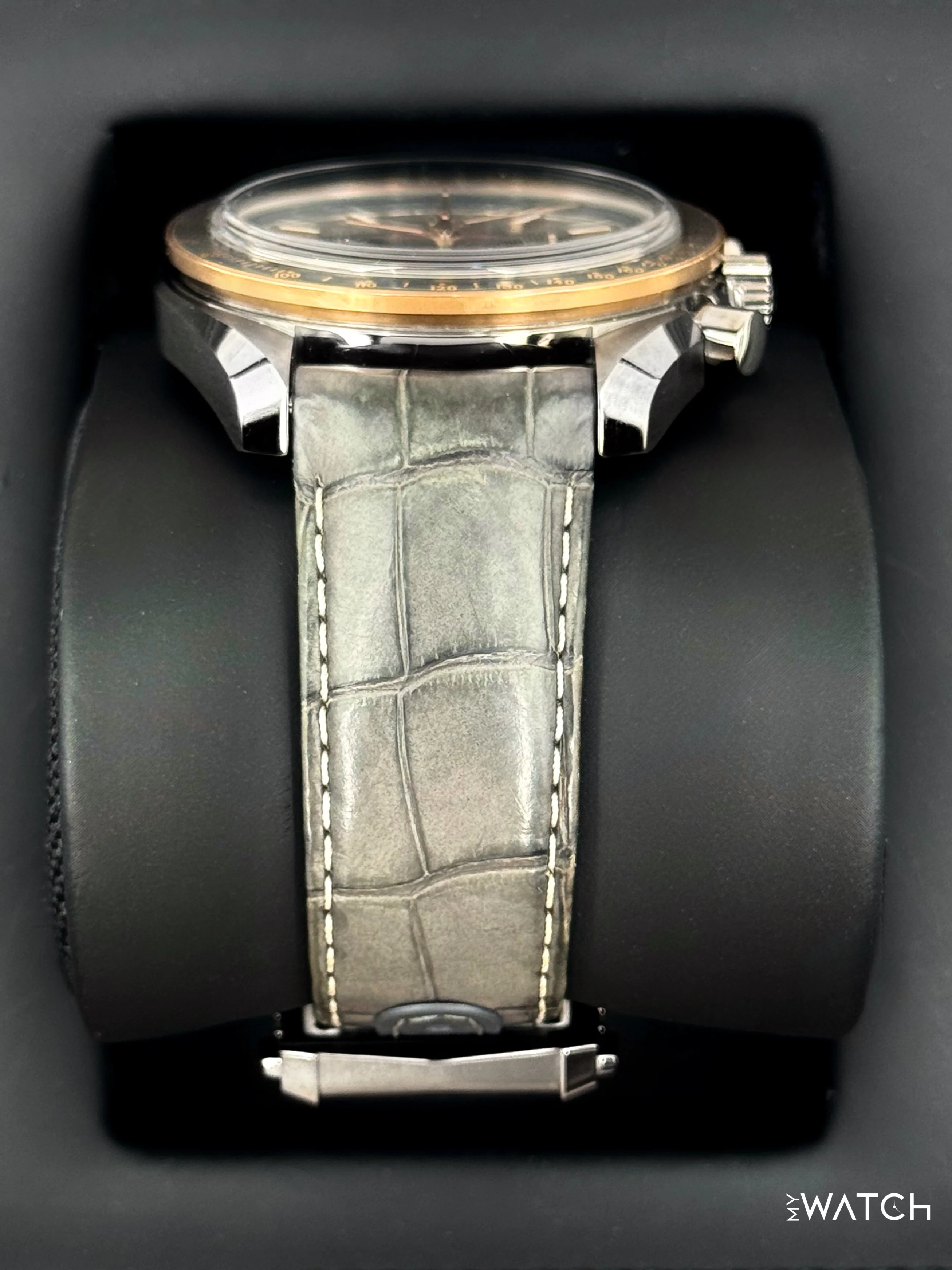 2021 Omega Speedmaster Moonwatch 44.25mm 311.63.44.51.99.001 Meteorite - Image 3