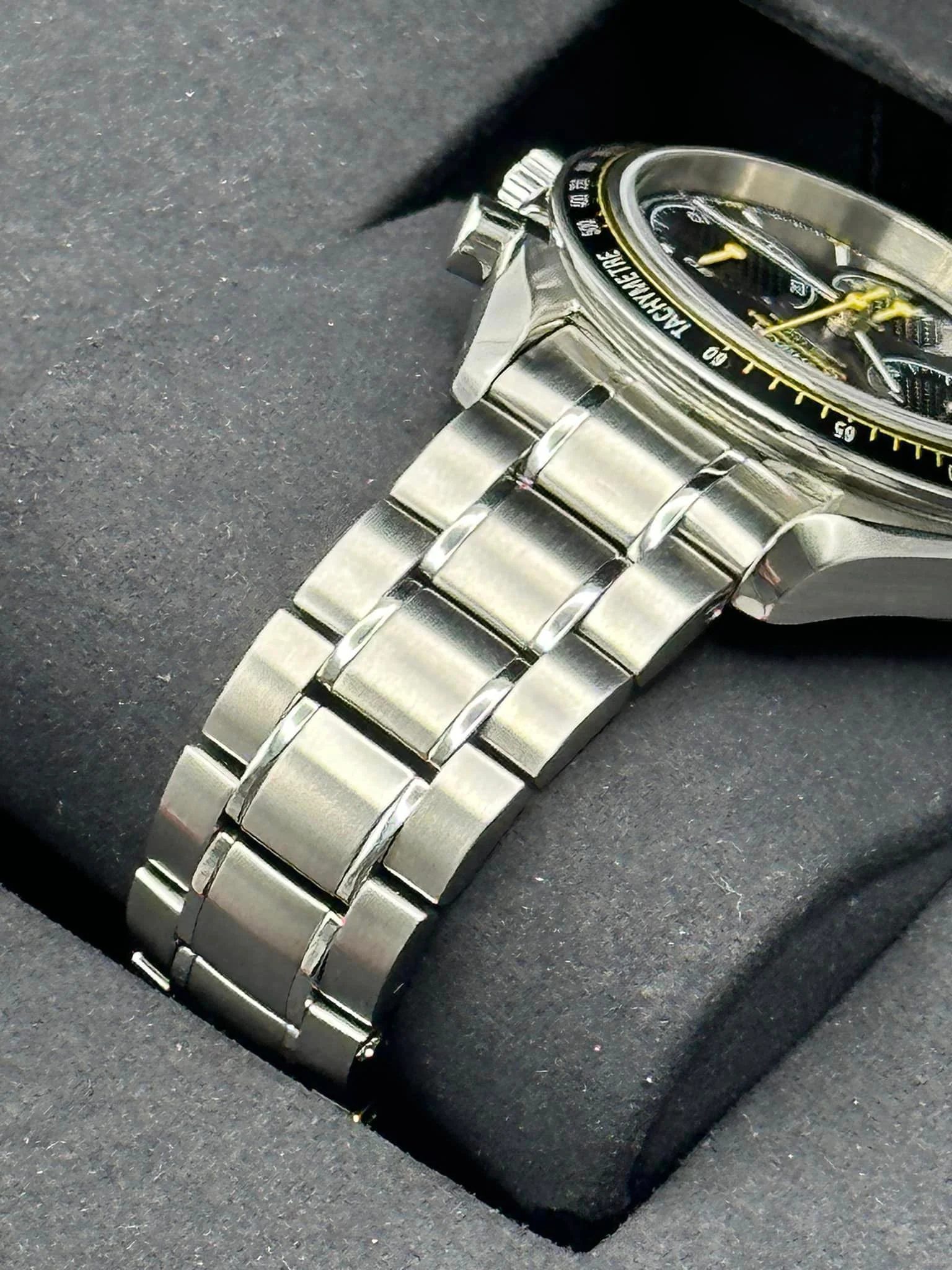 2021 Omega Speedmaster 40mm 326.30.40.50.06.001 Racing Co-Axial Chrono - Image 7