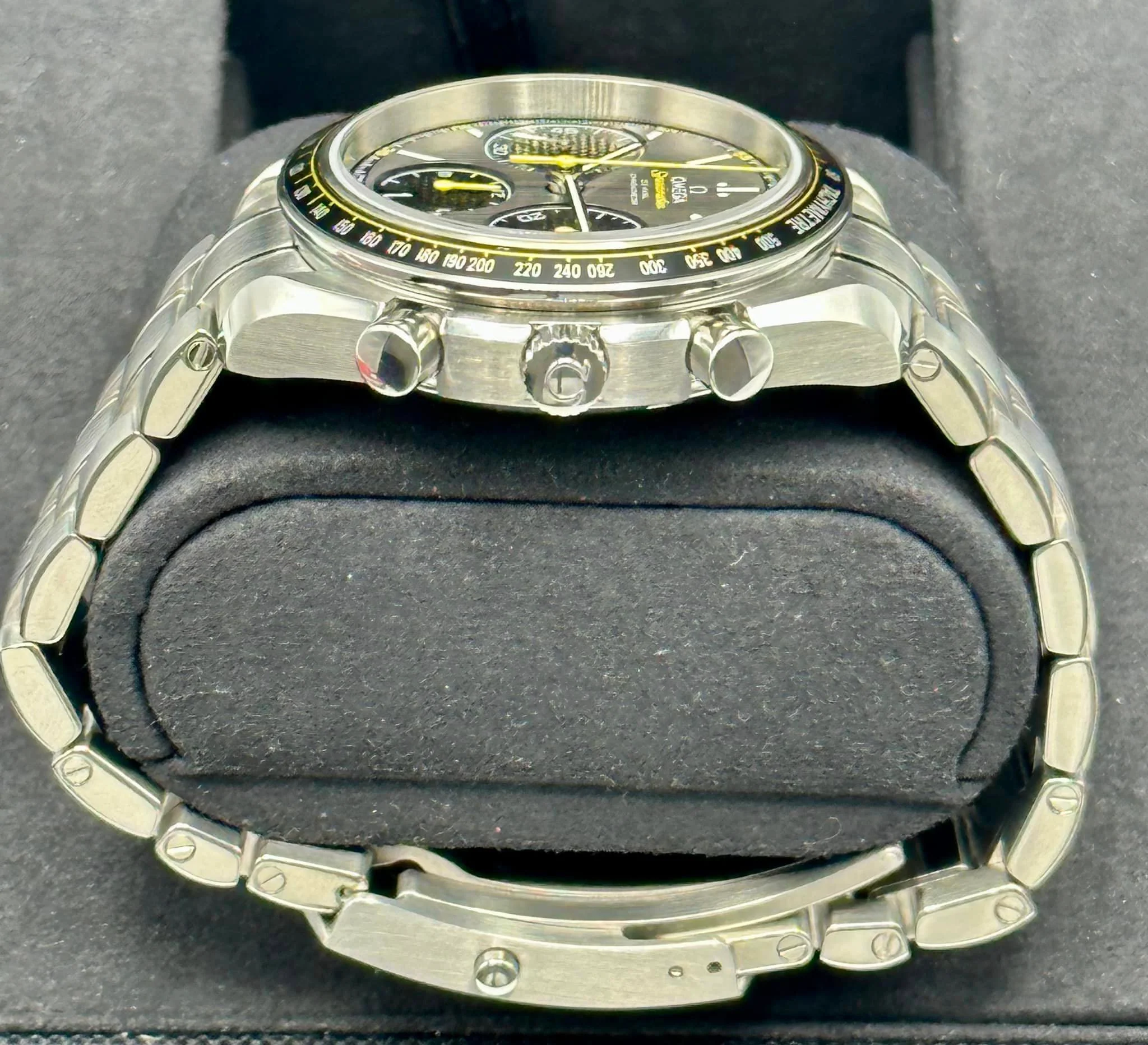 2021 Omega Speedmaster 40mm 326.30.40.50.06.001 Racing Co-Axial Chrono - Image 9