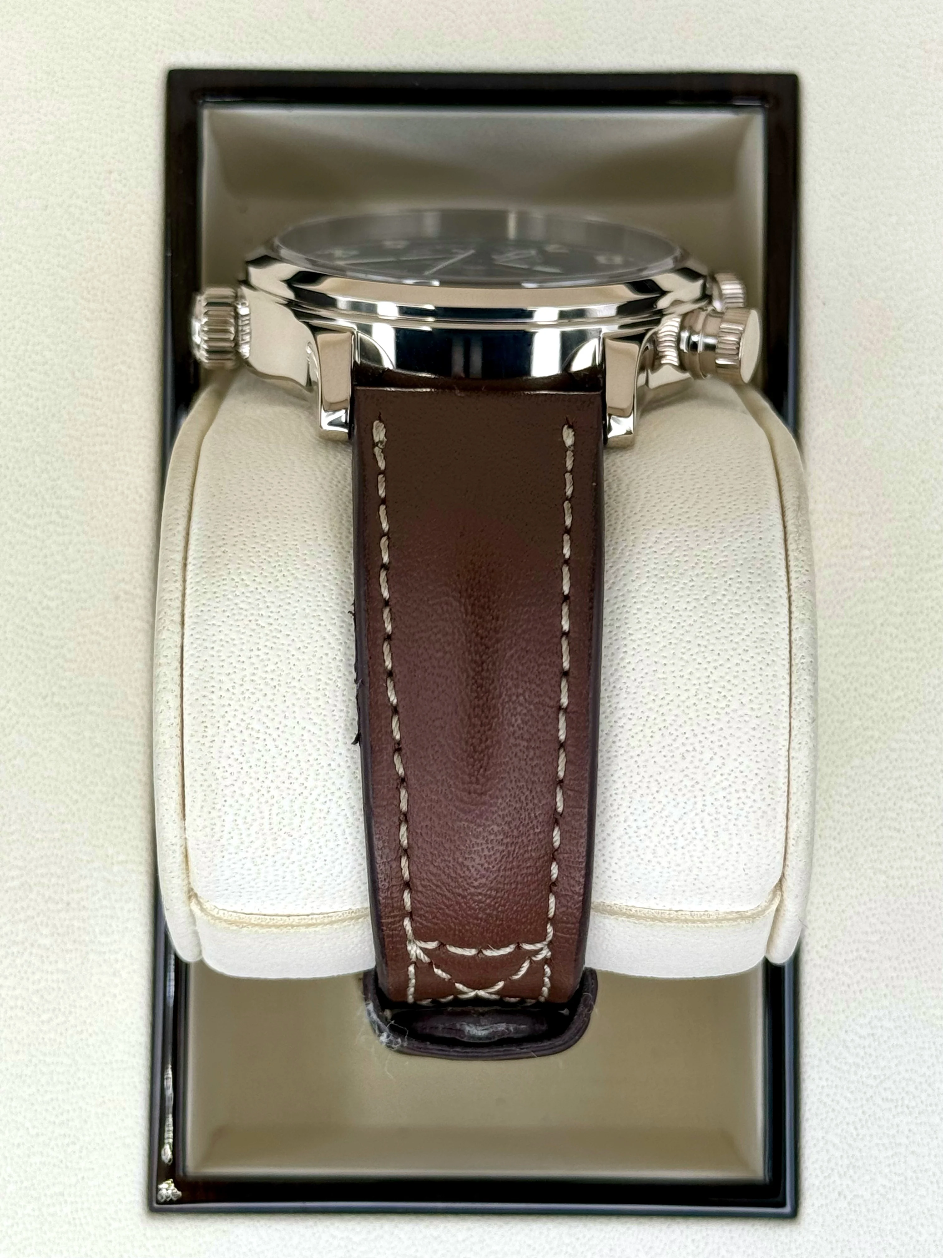 2021 Patek Philippe 37.5mm 7234G Calatrava Pilot Travel Time White Gold - Image 4