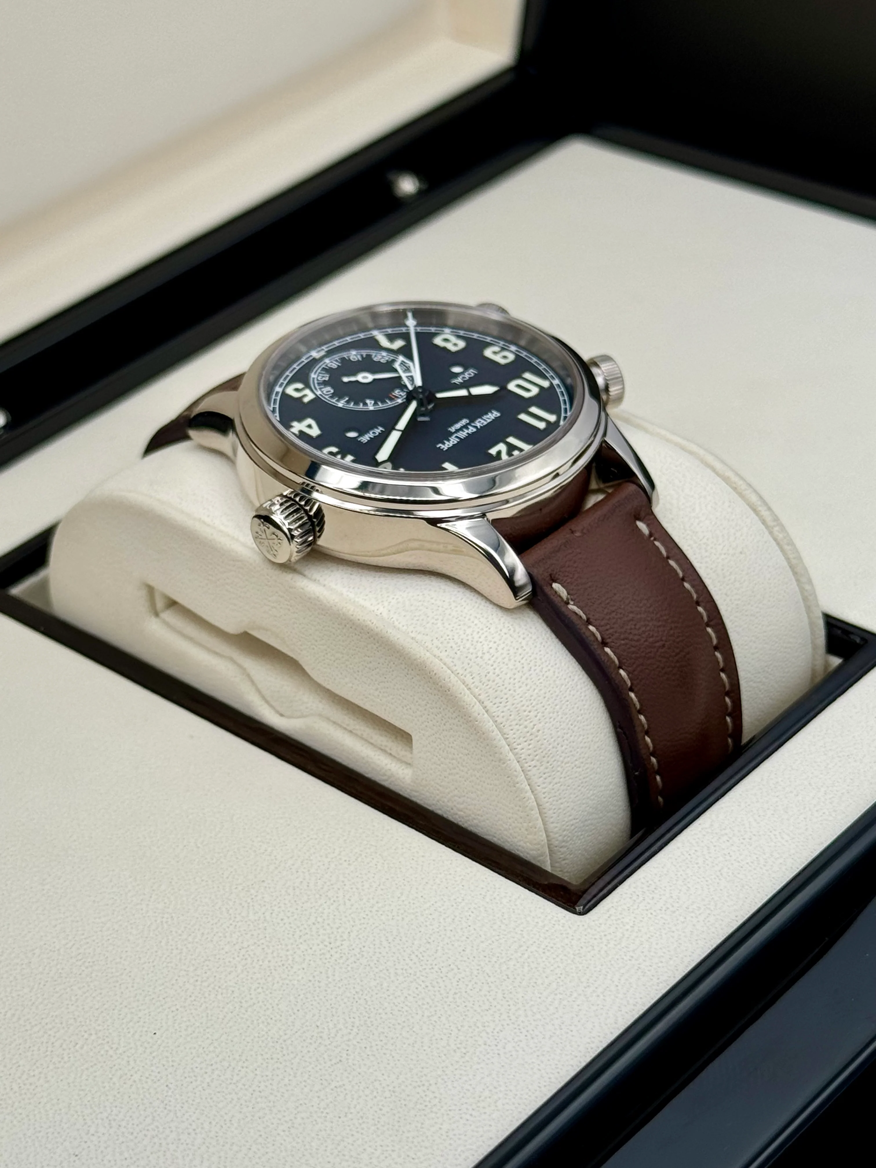 2021 Patek Philippe 37.5mm 7234G Calatrava Pilot Travel Time White Gold - Image 8