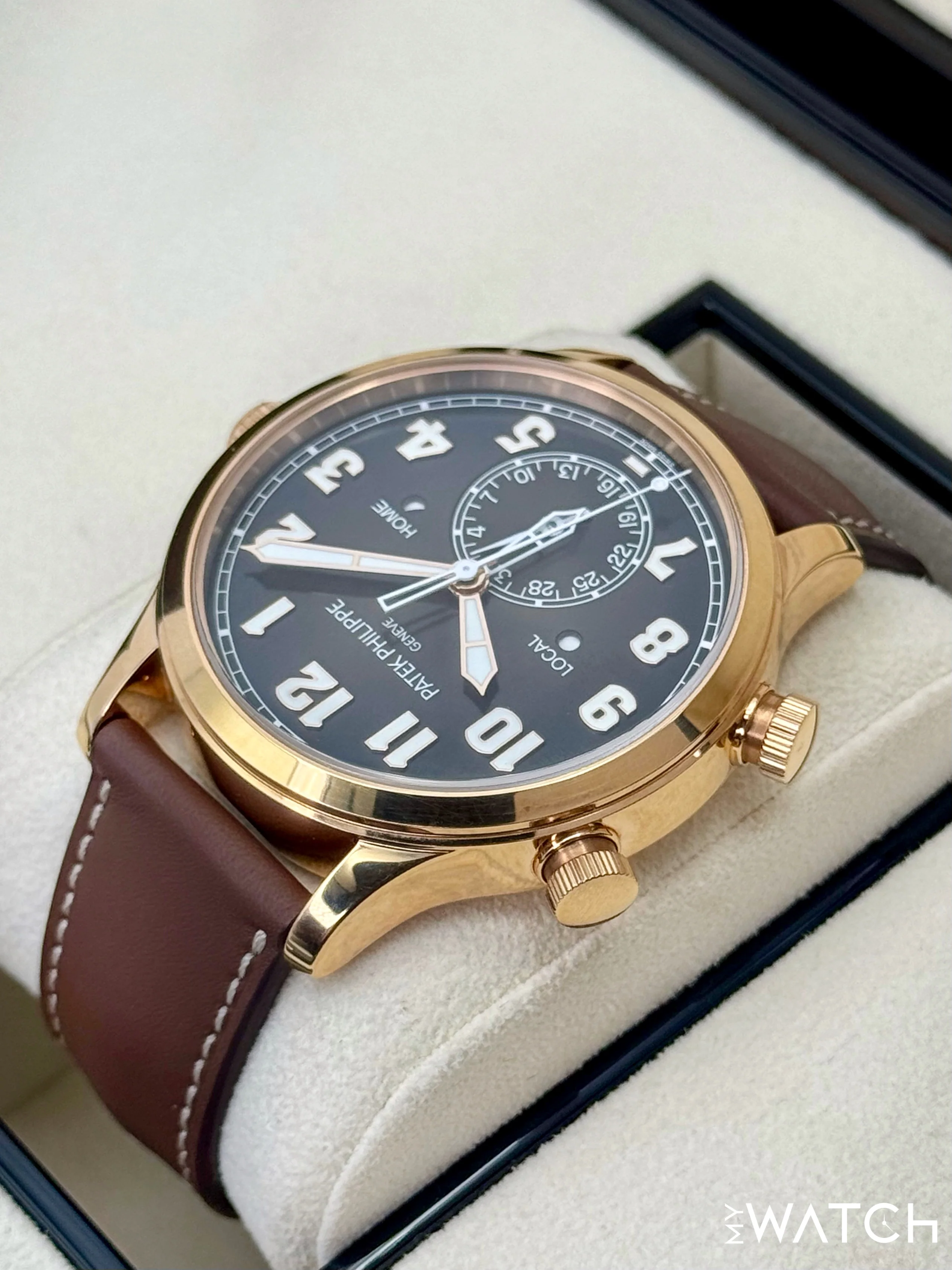 2021 Patek Philippe Calatrava Pilot Time Travel 42mm 5524R Rose Gold Brown Dial - Image 5