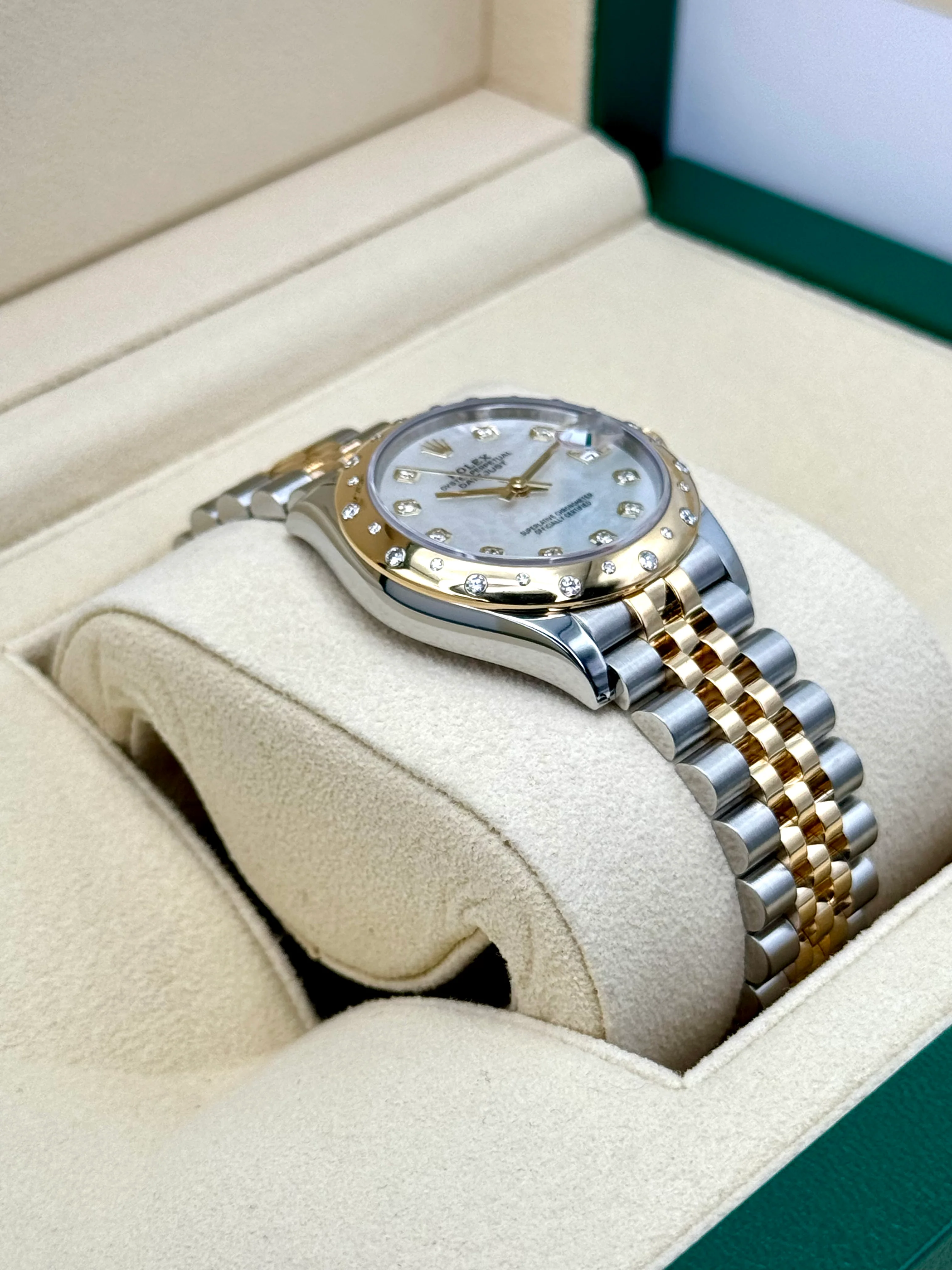 2021 Rolex Datejust 31mm 278343RBR Two-Tone Jubilee MOP Diamond Dial - Image 6