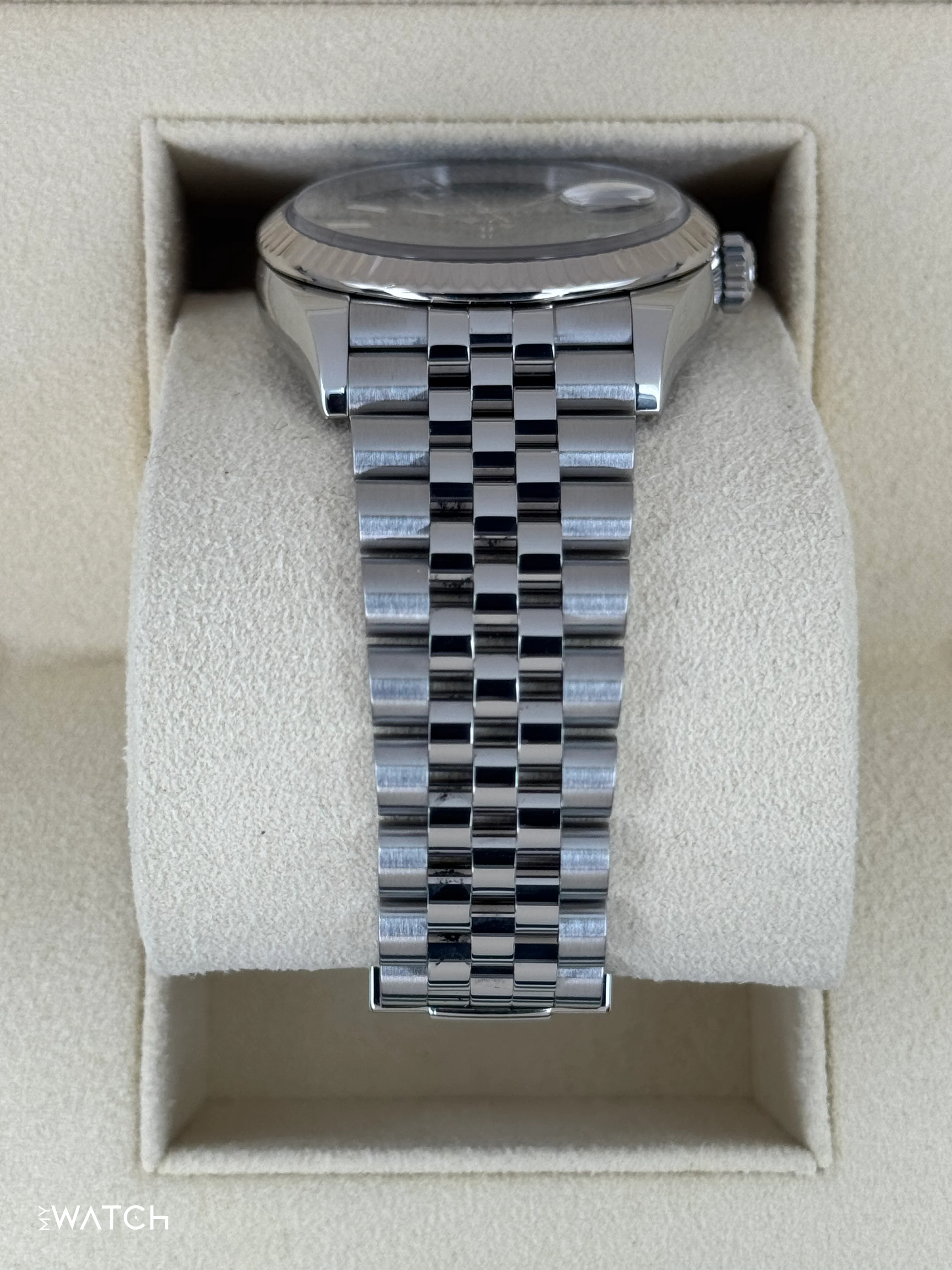 2021 Rolex Datejust 36mm 126234 Stainless Steel Jubilee Black Dial - Image 3