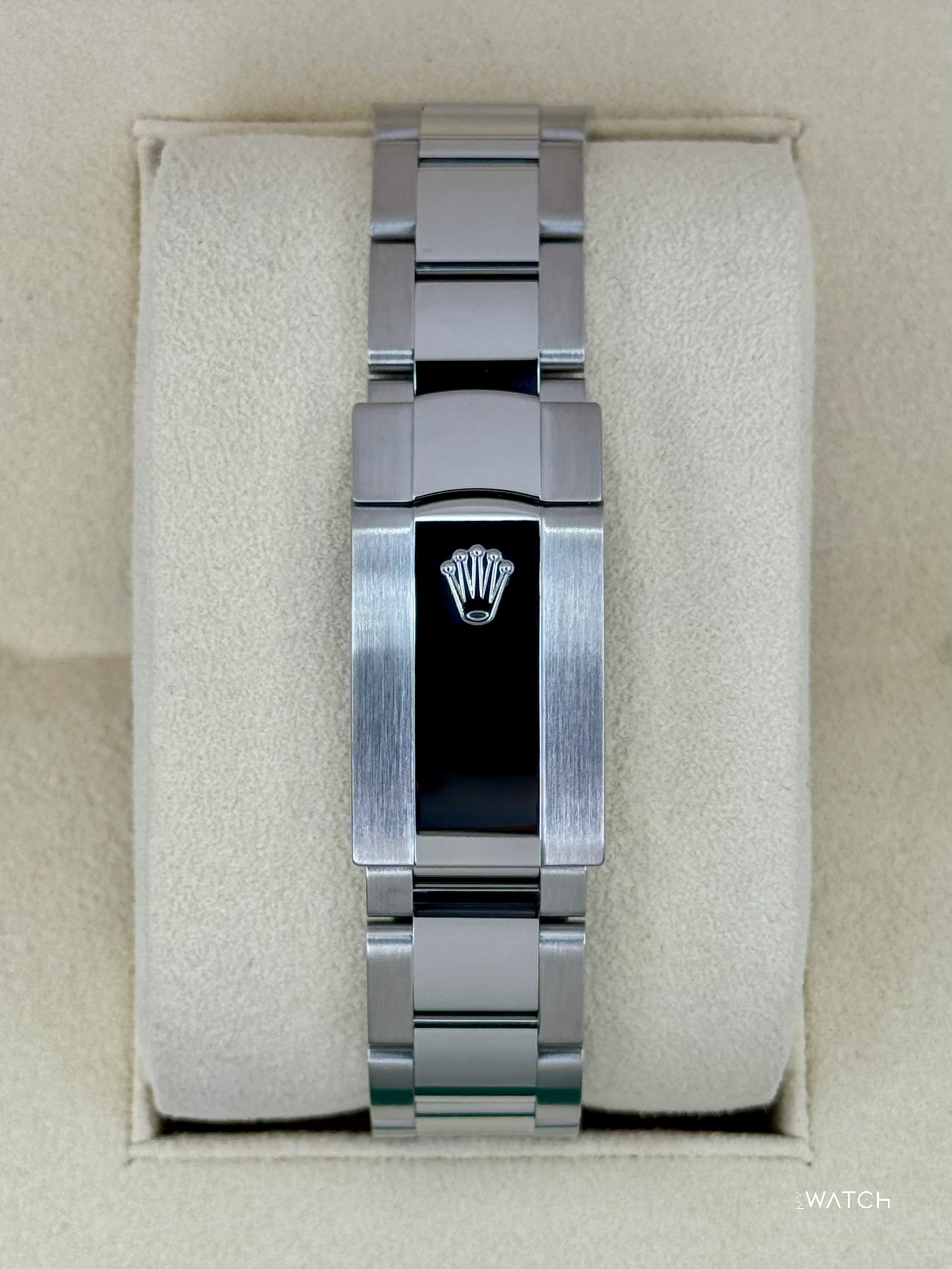 2021 Rolex Datejust 41mm 126300 Stainless Steel Oyster Wimbledon Dial - Image 2