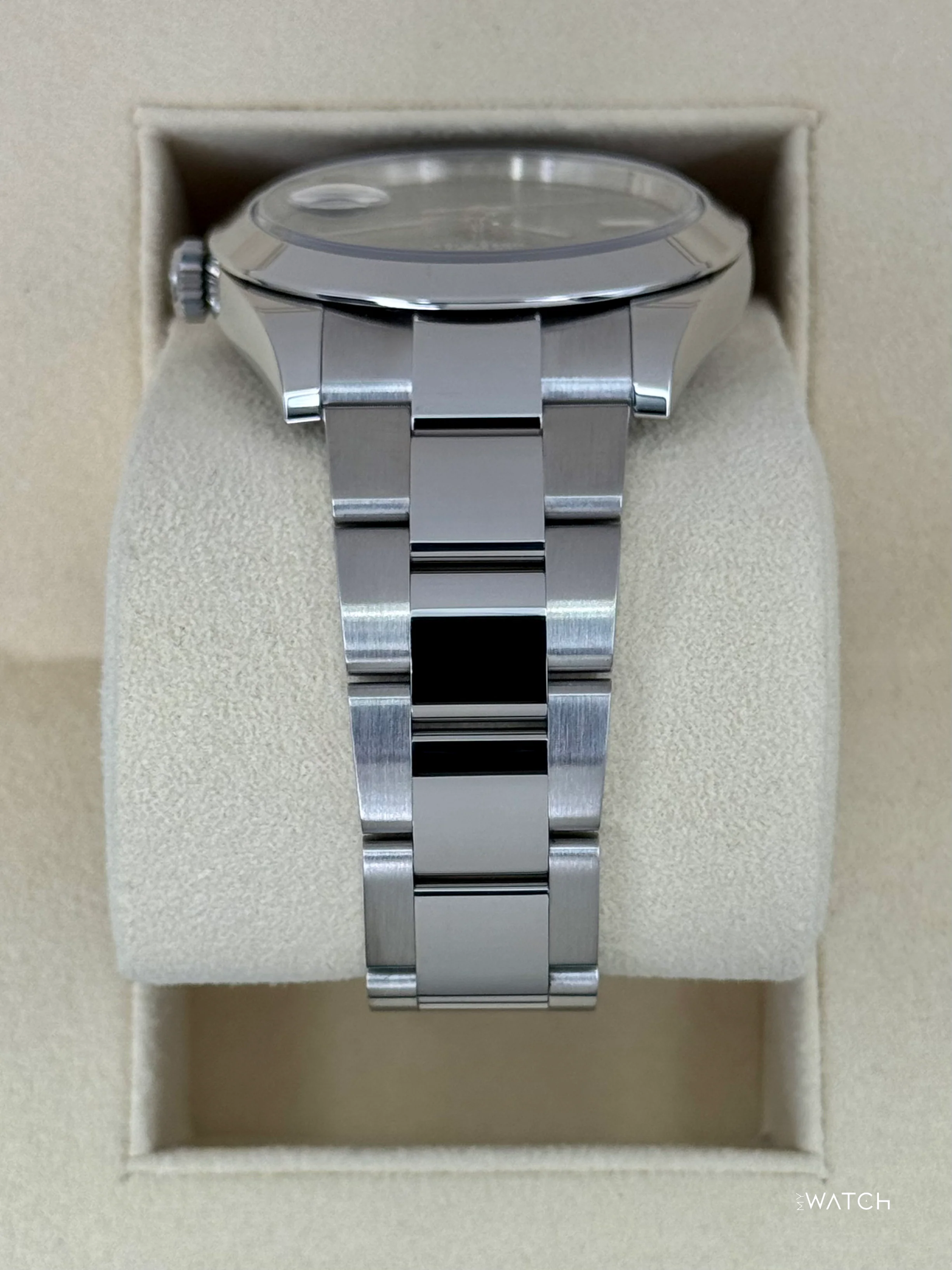 2021 Rolex Datejust 41mm 126300 Stainless Steel Oyster Wimbledon Dial - Image 4