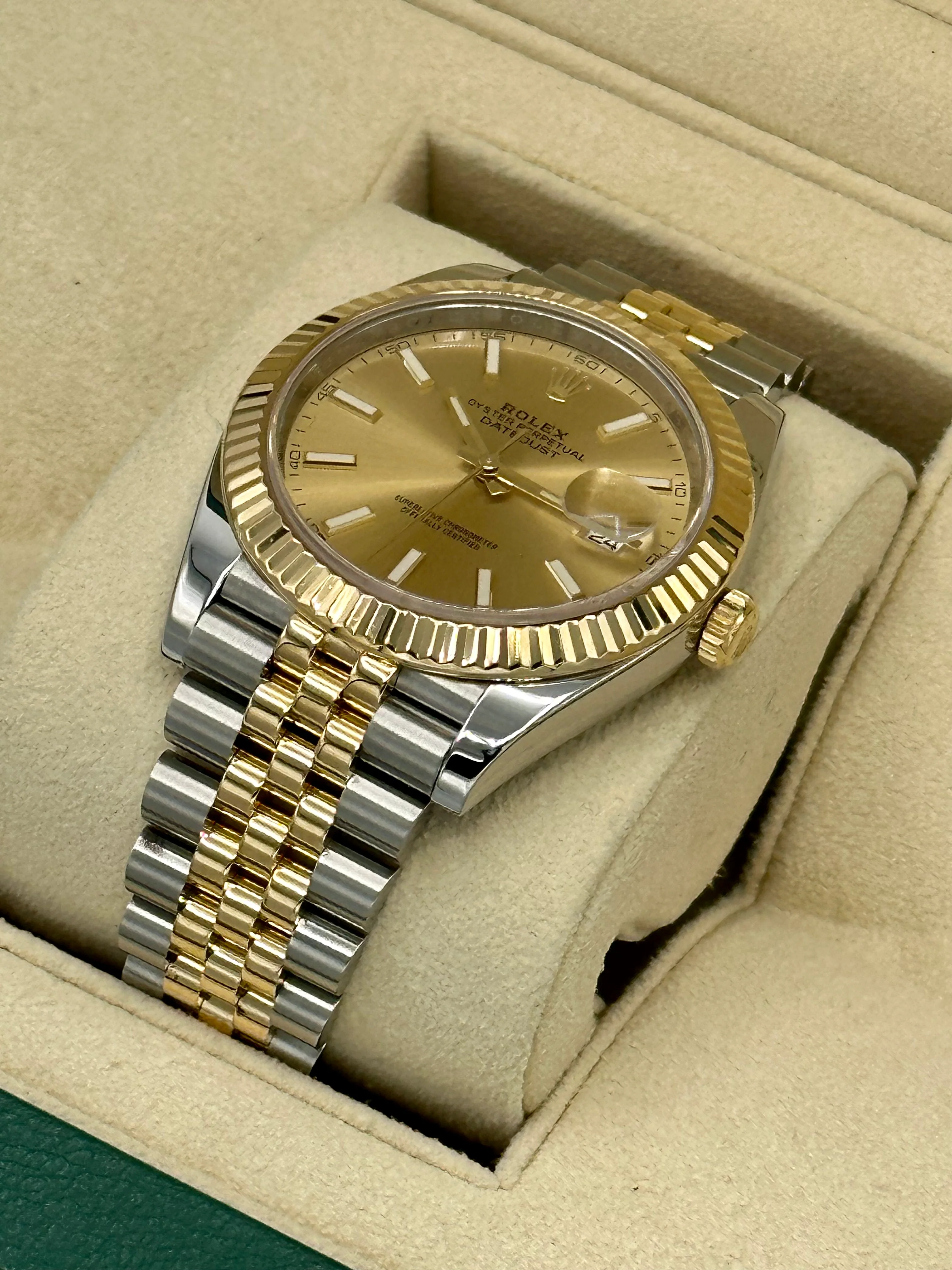 2021 Rolex Datejust 41mm 126333 Two-Tone Jubilee Champagne Stick Dial - Image 7