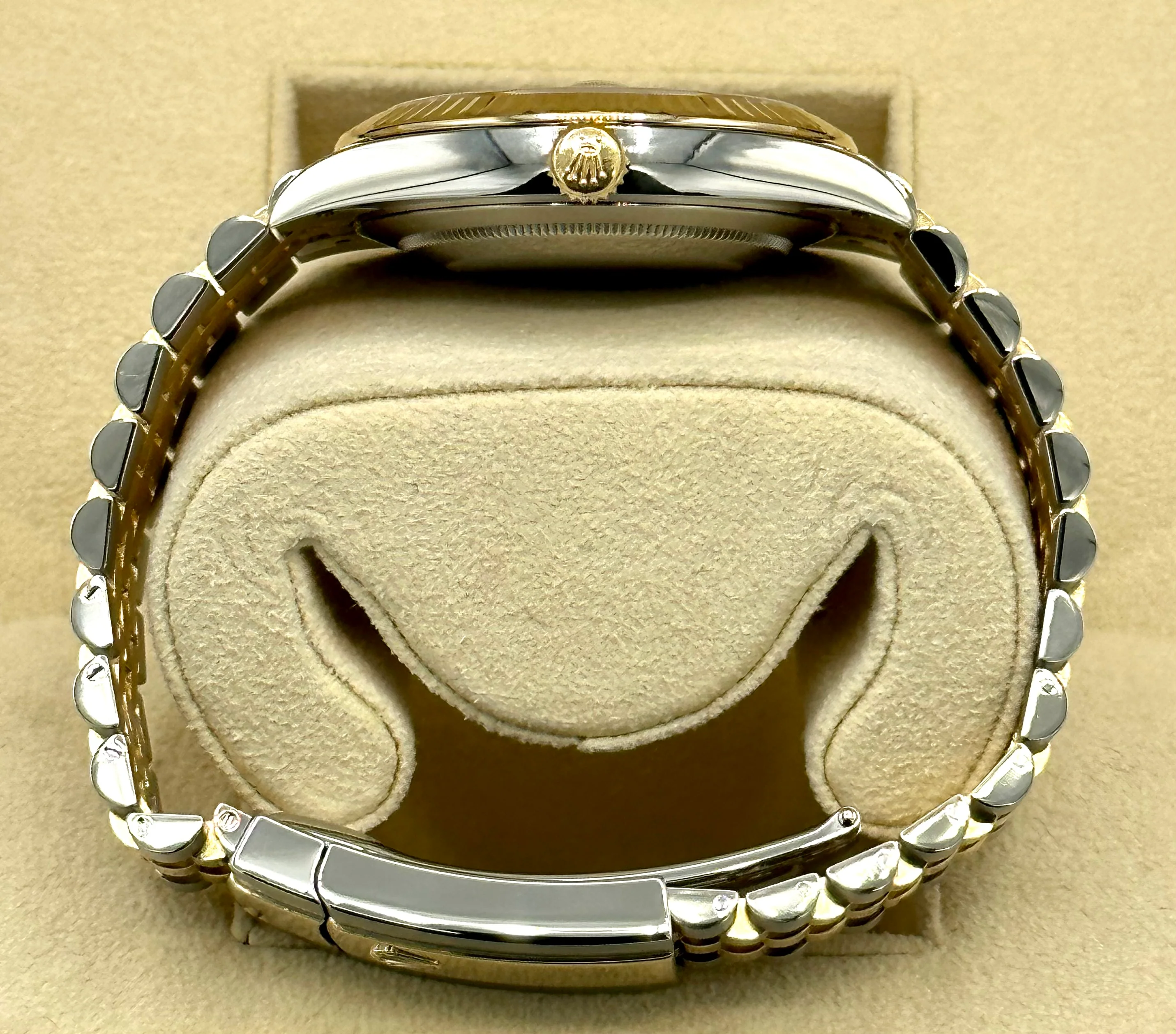 2021 Rolex Datejust 41mm 126333 Two-Tone Jubilee Champagne Stick Dial - Image 9
