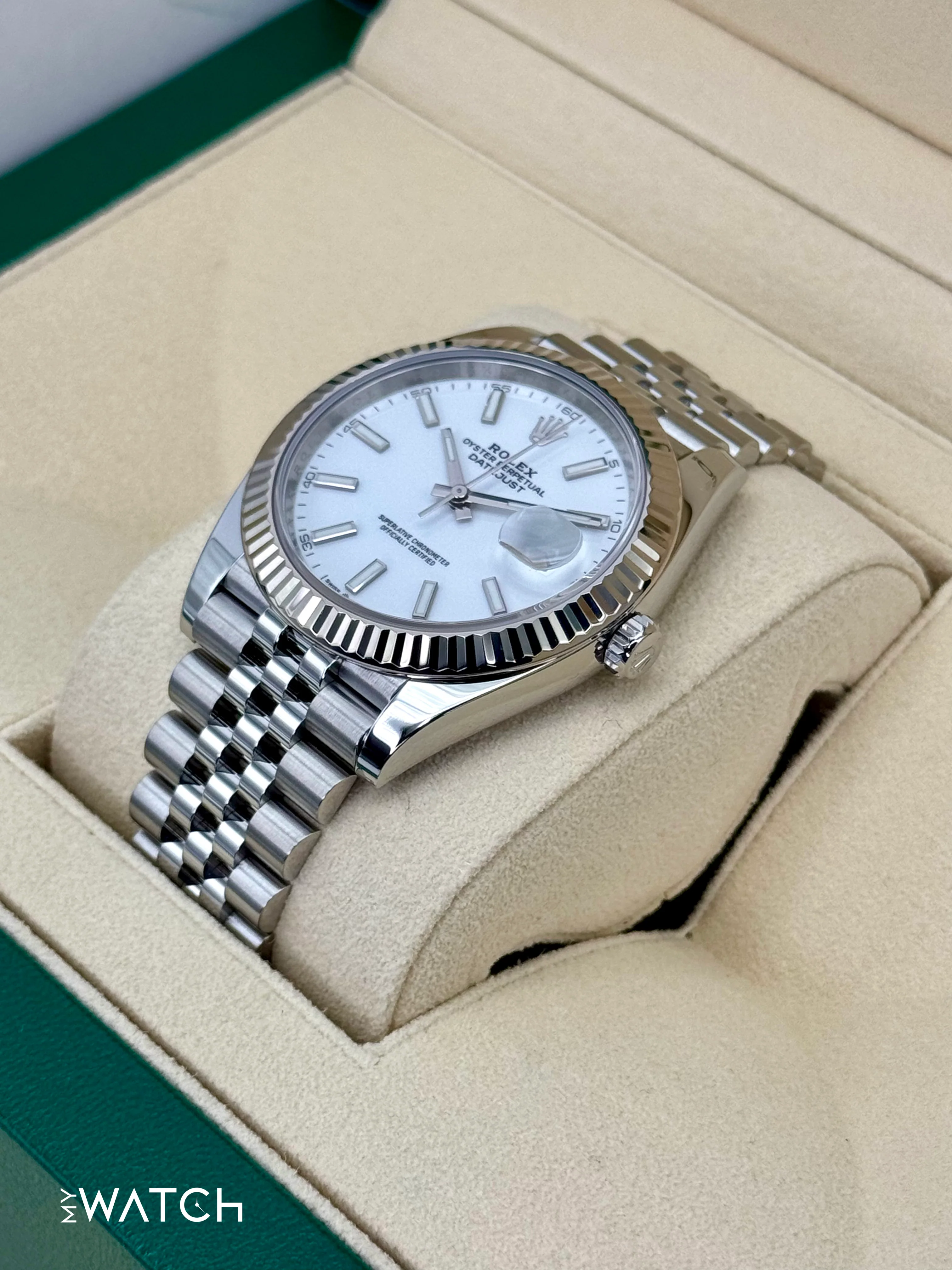 2021 Rolex Datejust 41mm 126334 Stainless Steel Jubilee White Dial - Image 7