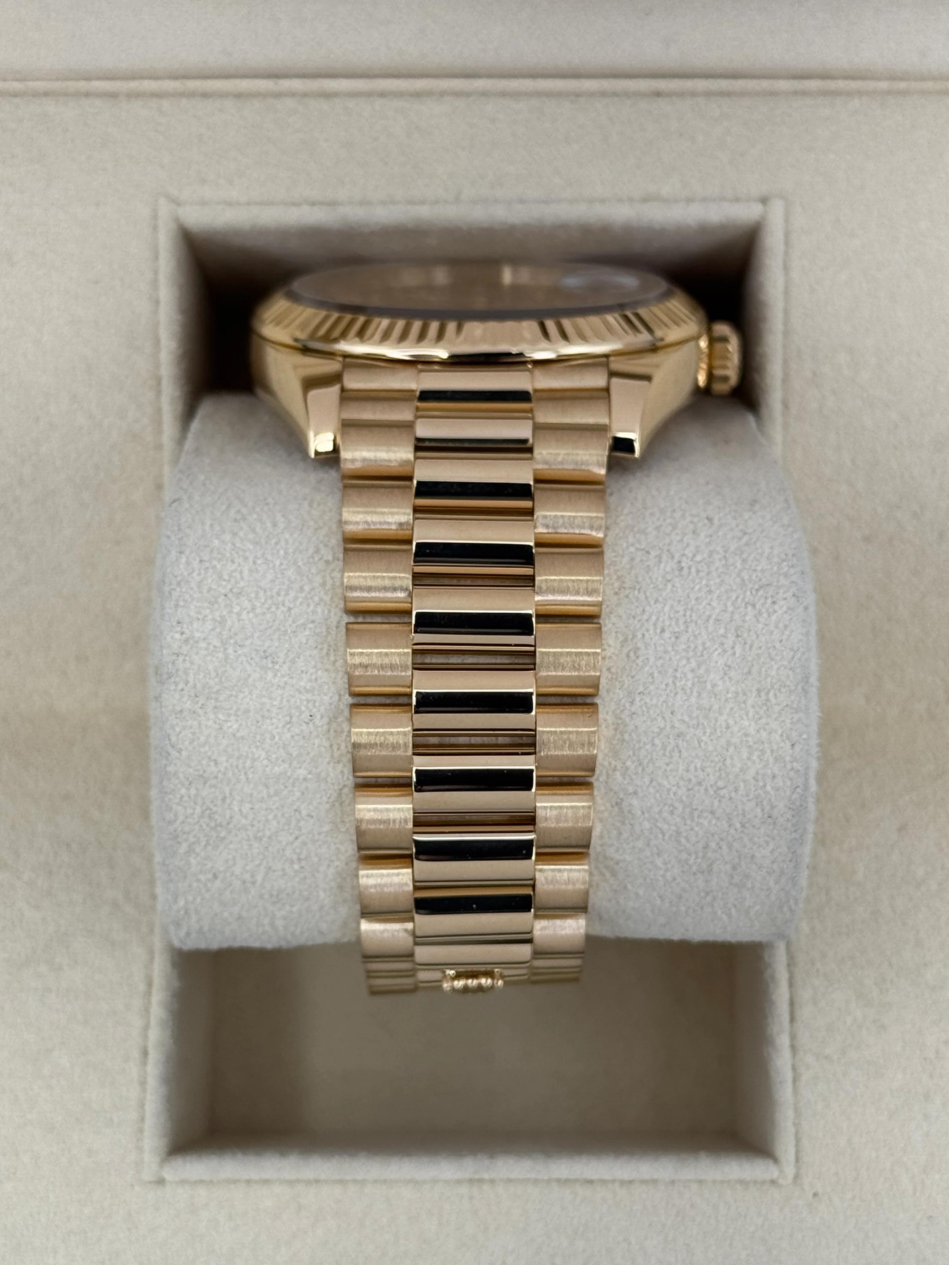 2021 Rolex Day-Date 40mm 228238 Presidential Champagne Dial - Image 3