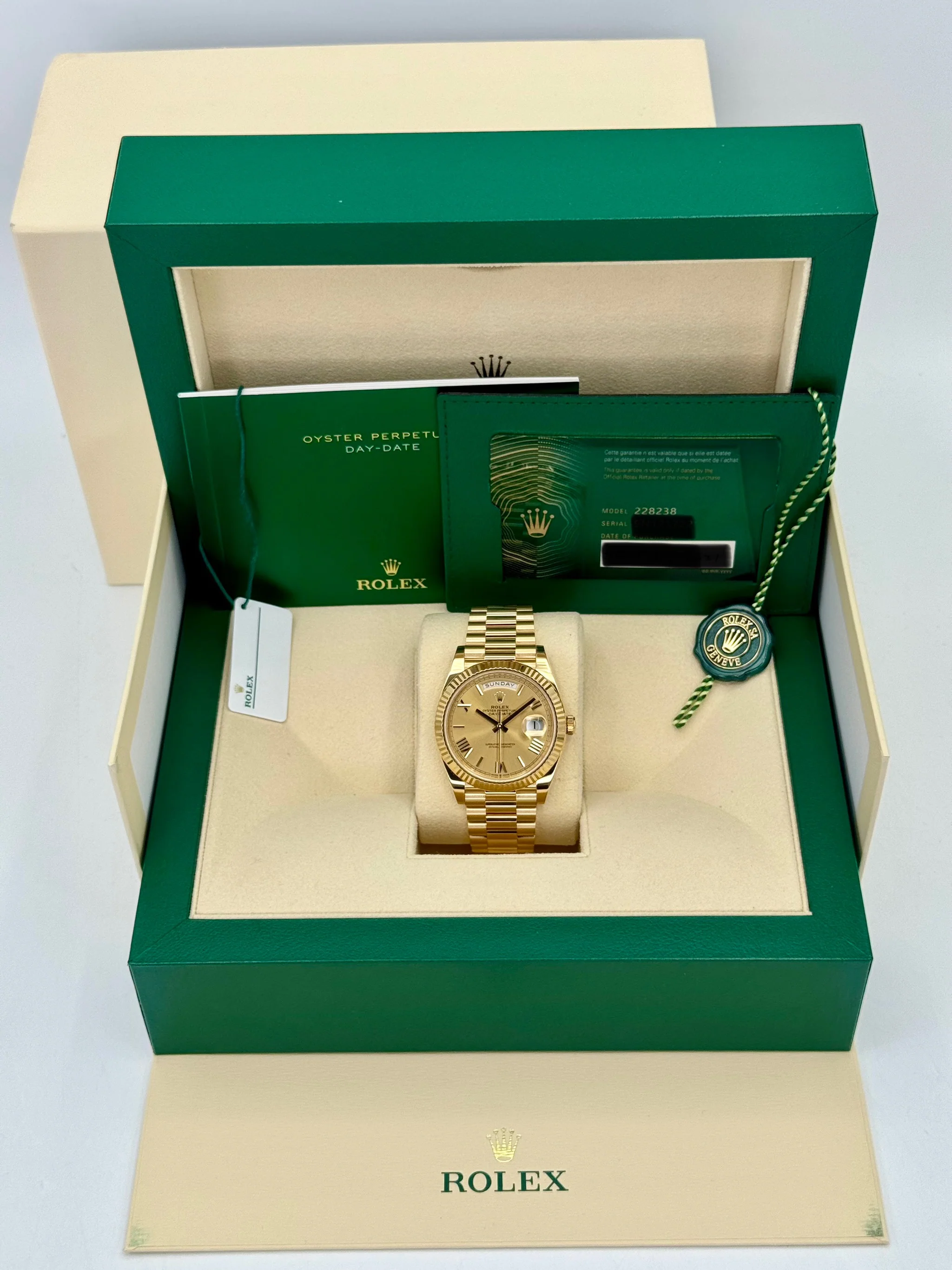 2021 Rolex Day-Date 40mm 228238 Presidential Champagne Dial - Image 10
