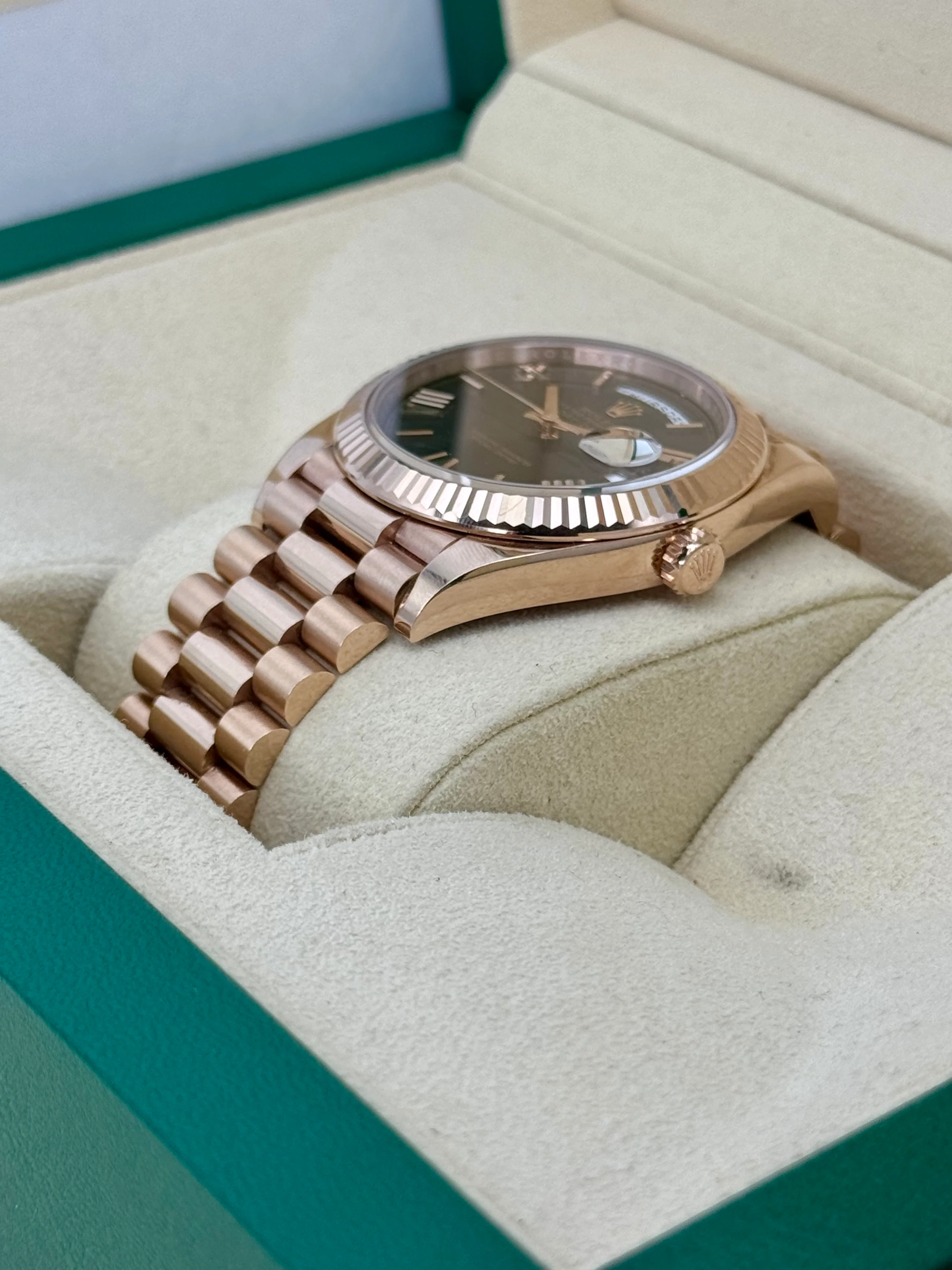 2021 Rolex Day-Date 40mm 228235 Presidential Rose Gold Chocolate Dial - Image 5