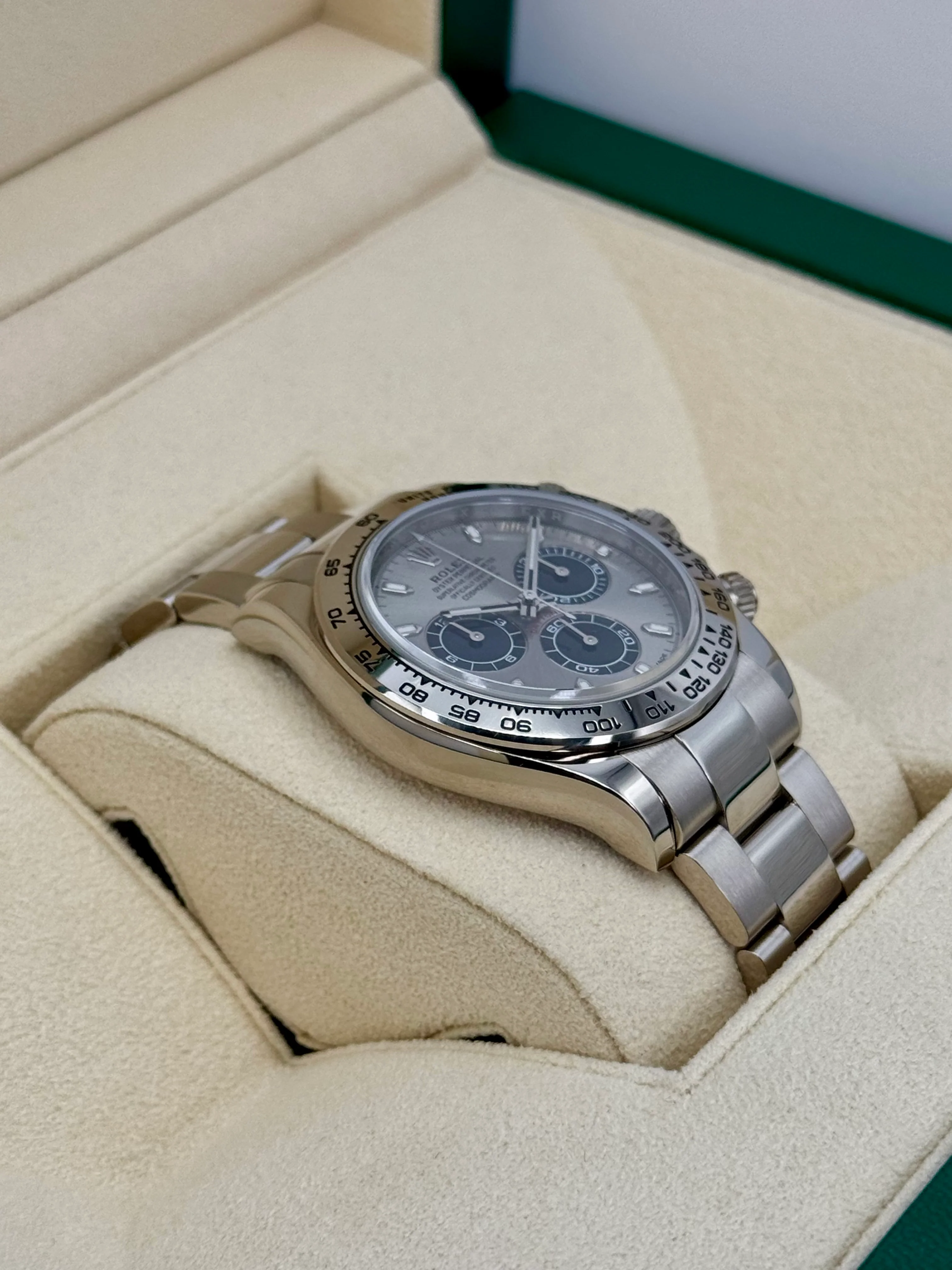 2021 Rolex Daytona "Ghost" 40mm 116509 White Gold Silver Dial - Image 5