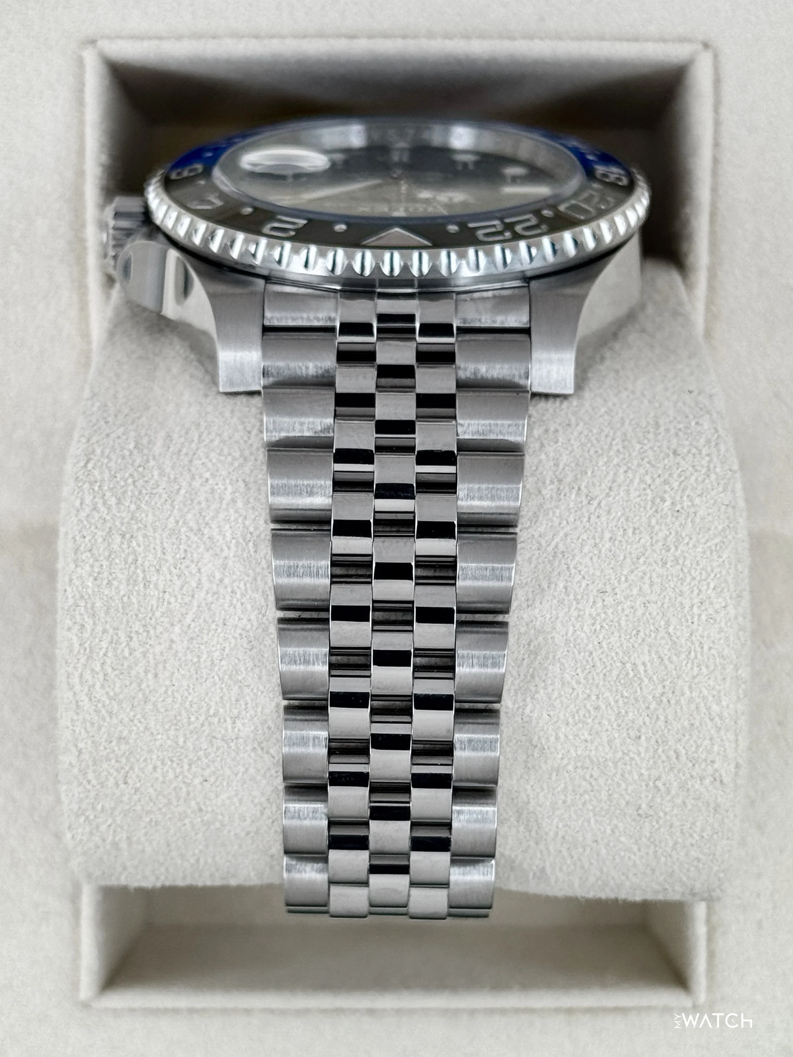 2021 Rolex GMT-Master II "Batgirl" 40mm 126710BLNR Jubilee - Image 4
