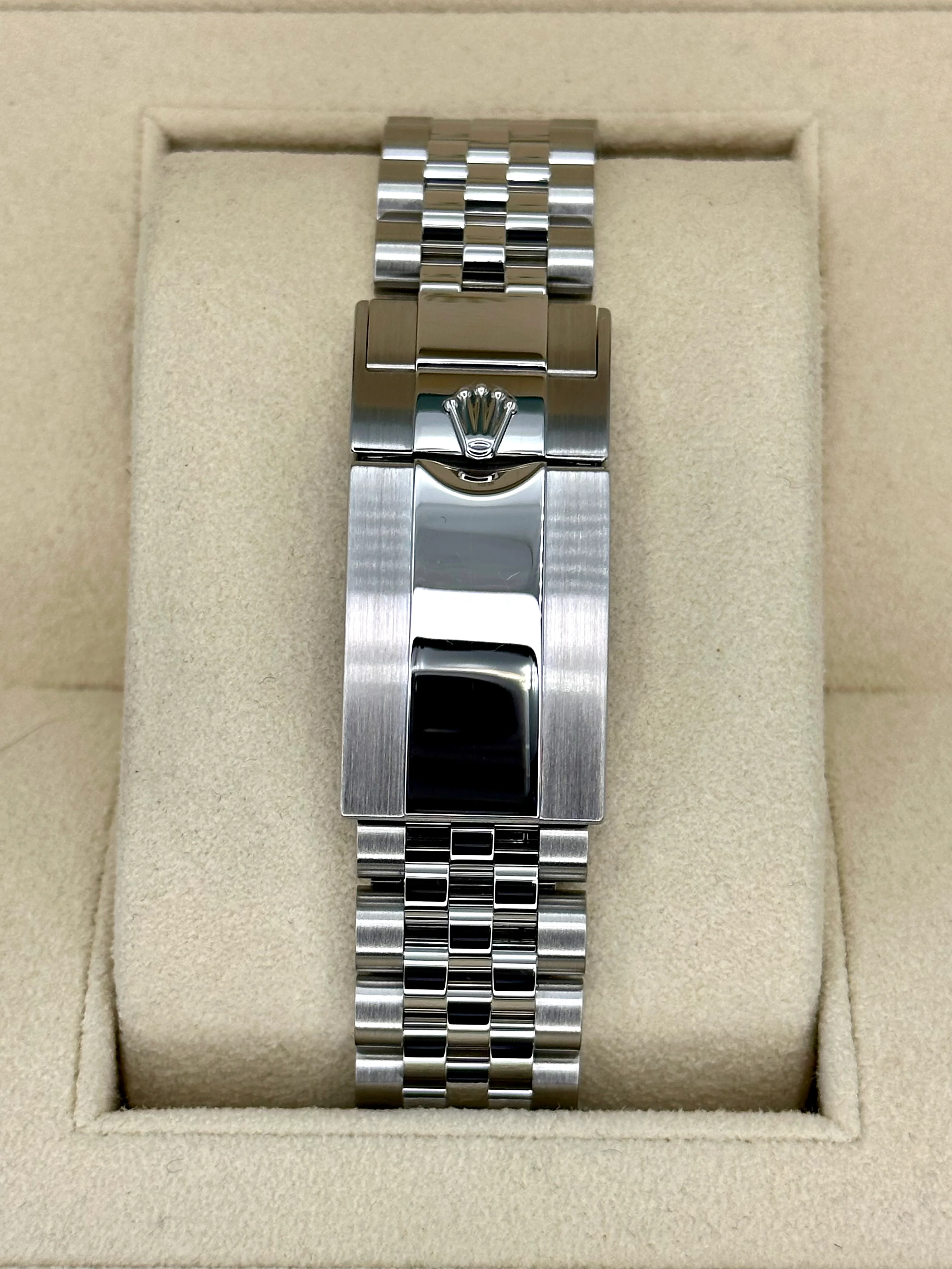 2021 Rolex GMT-Master II "Batgirl" 40mm 126710BLNR Jubilee Black Dial - Image 2