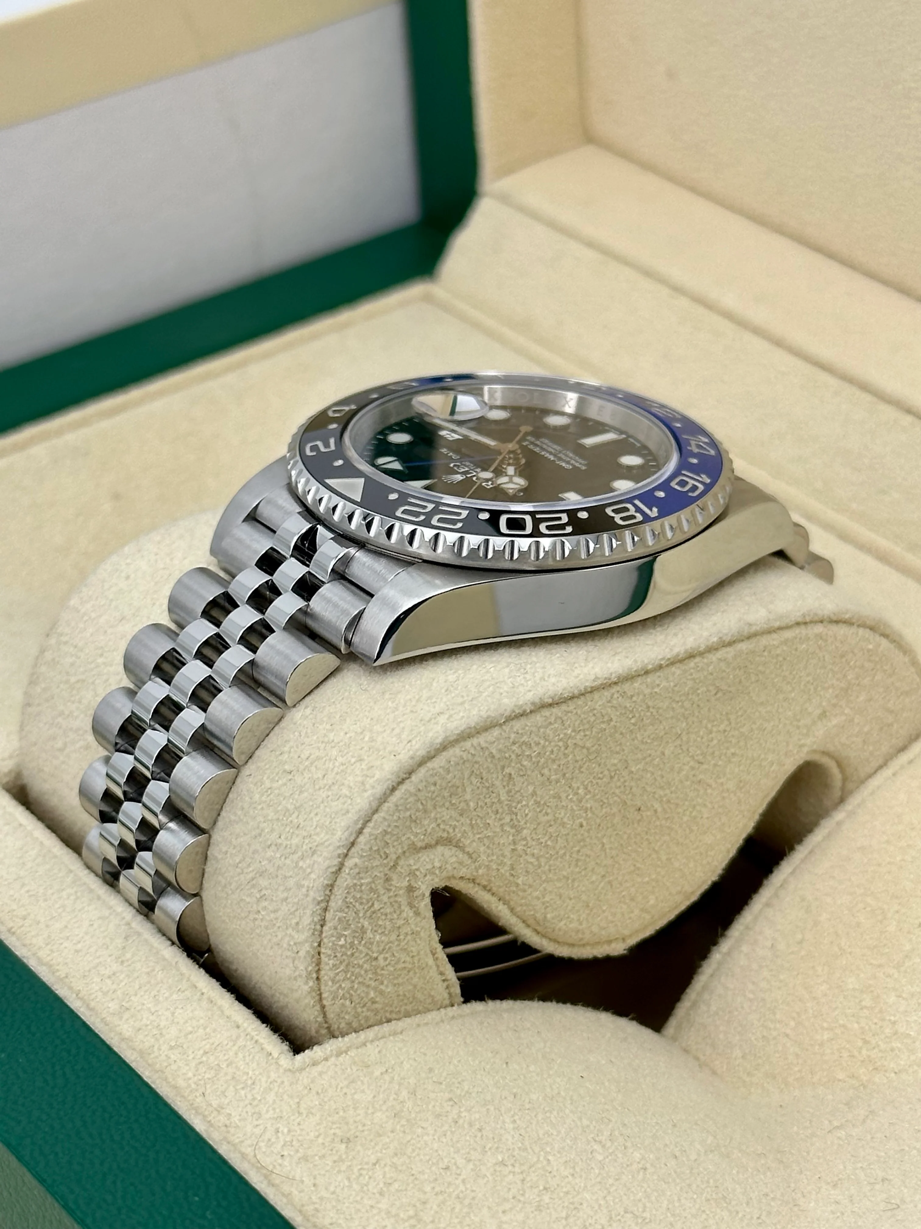 2021 Rolex GMT-Master II "Batgirl" 40mm 126710BLNR Jubilee Black Dial - Image 7