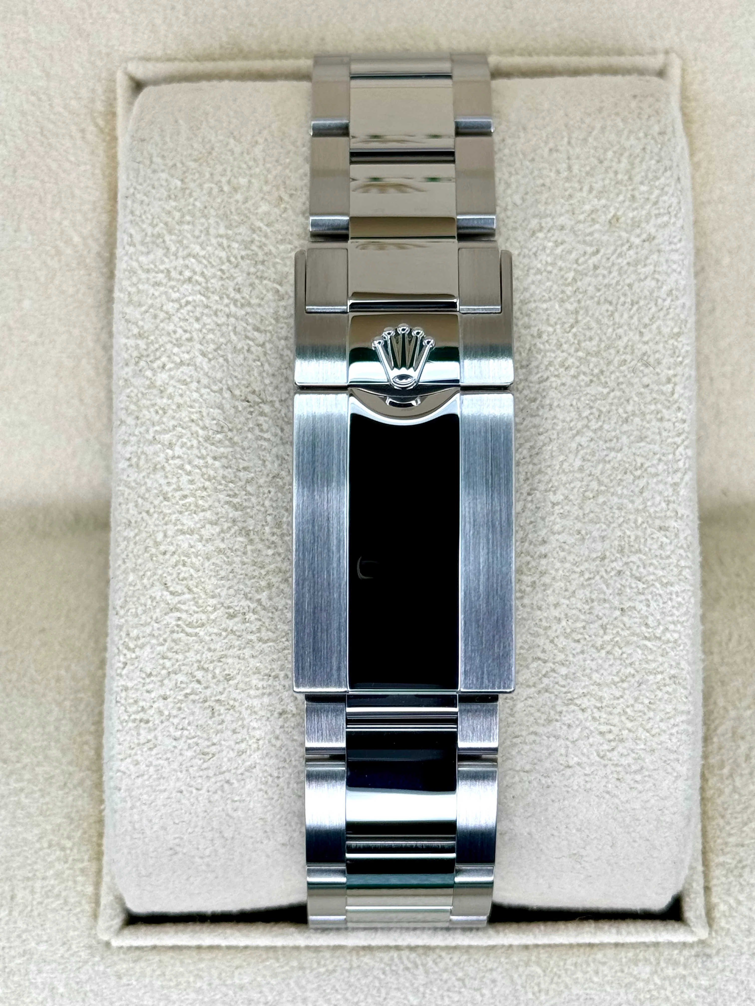 2021 Rolex GMT-Master II "Batman" 40mm 126710BLNR Oyster - Image 2