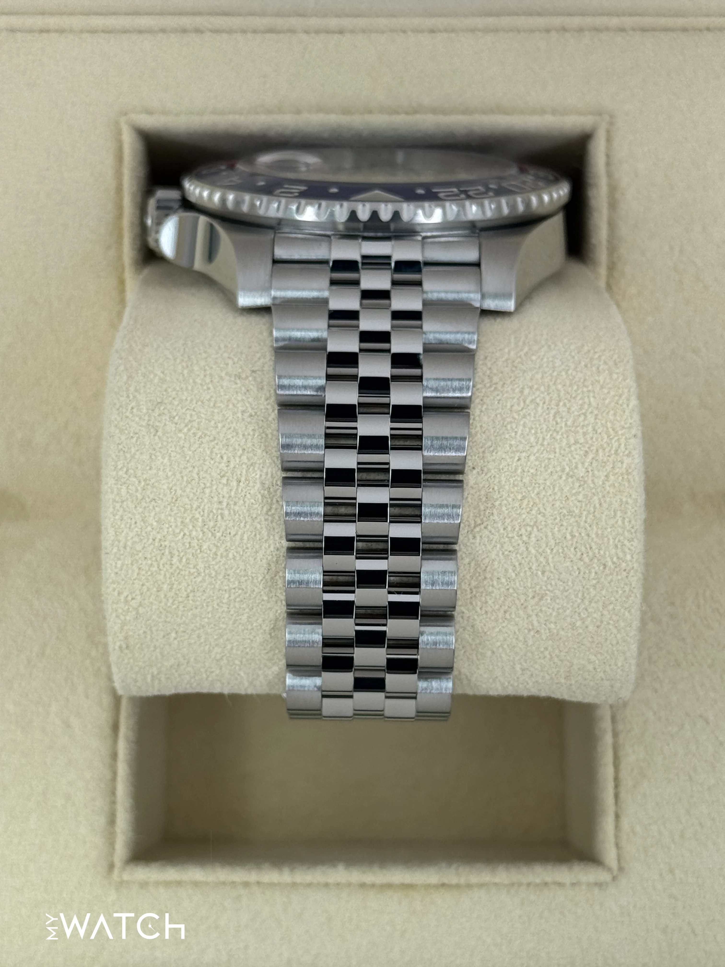 2021 Rolex GMT-Master II "Pepsi" 40mm 126710BLRO Jubilee - Image 4