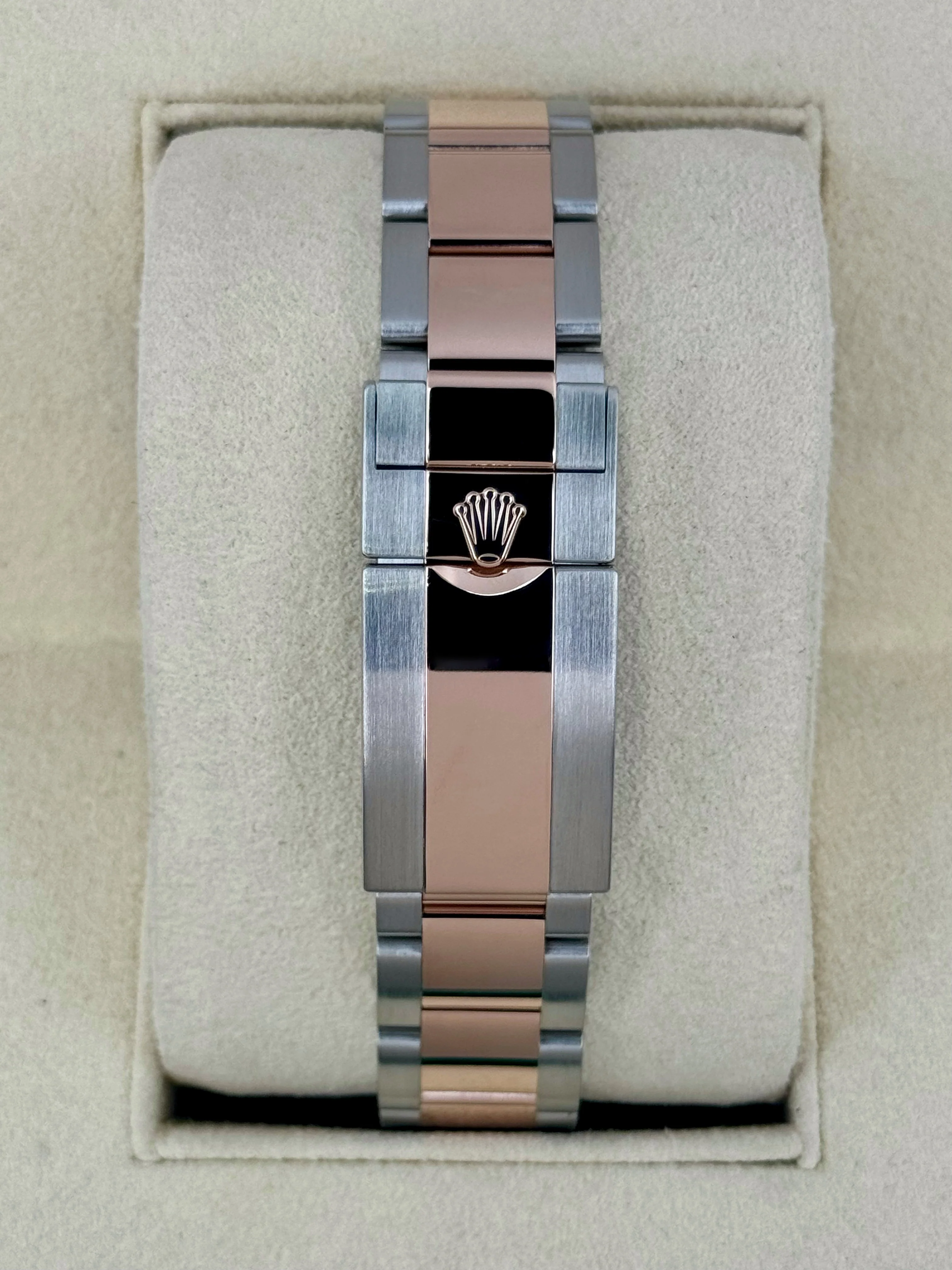 2021 Rolex GMT-Master II  "Rootbeer" 40mm 126711CHNR Two-Tone - Image 2