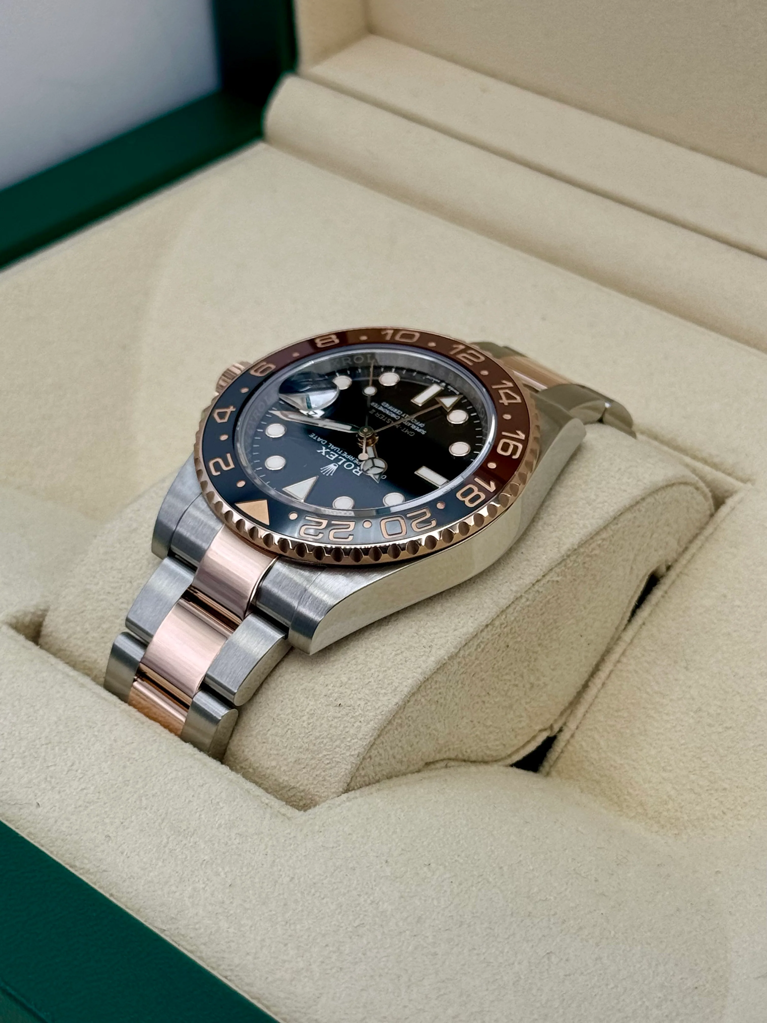 2021 Rolex GMT-Master II  "Rootbeer" 40mm 126711CHNR Two-Tone - Image 7