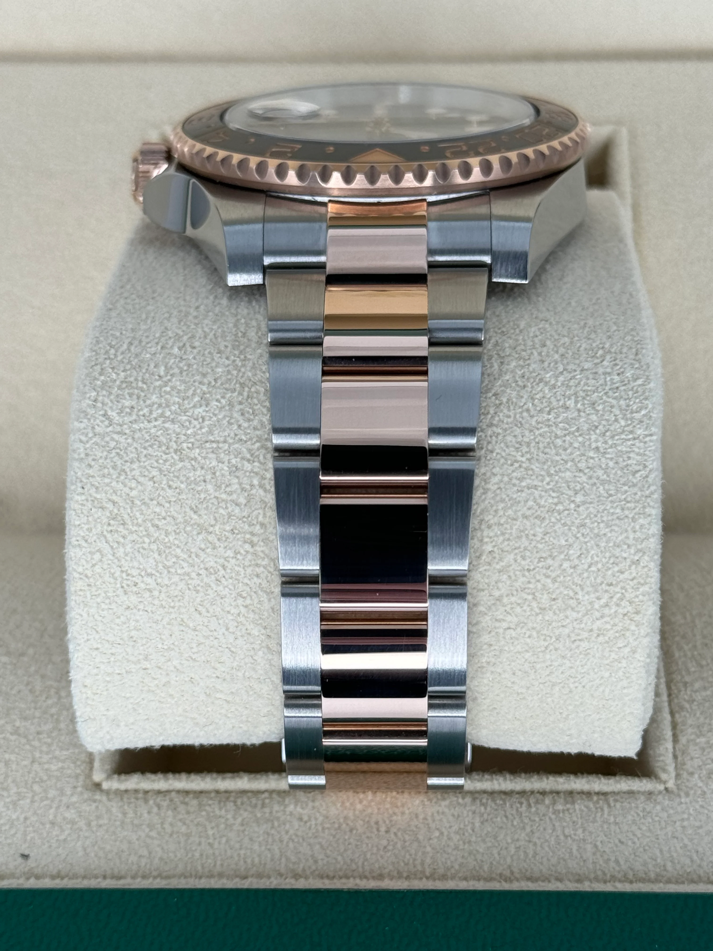 2021 Rolex GMT-Master II  "Rootbeer" 40mm 126711CHNR Two-Tone - Image 4