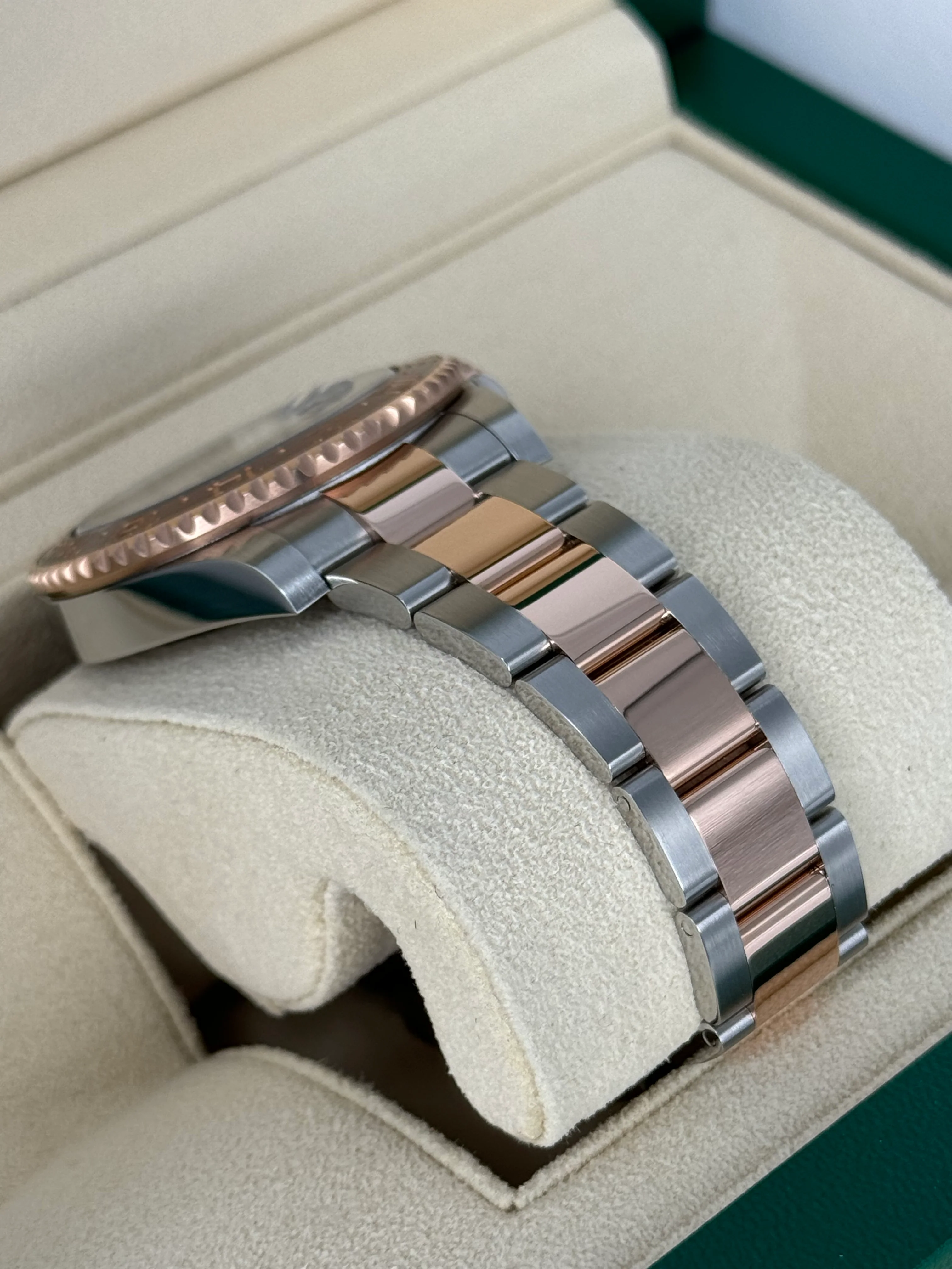 2021 Rolex GMT-Master II  "Rootbeer" 40mm 126711CHNR Two-Tone - Image 6