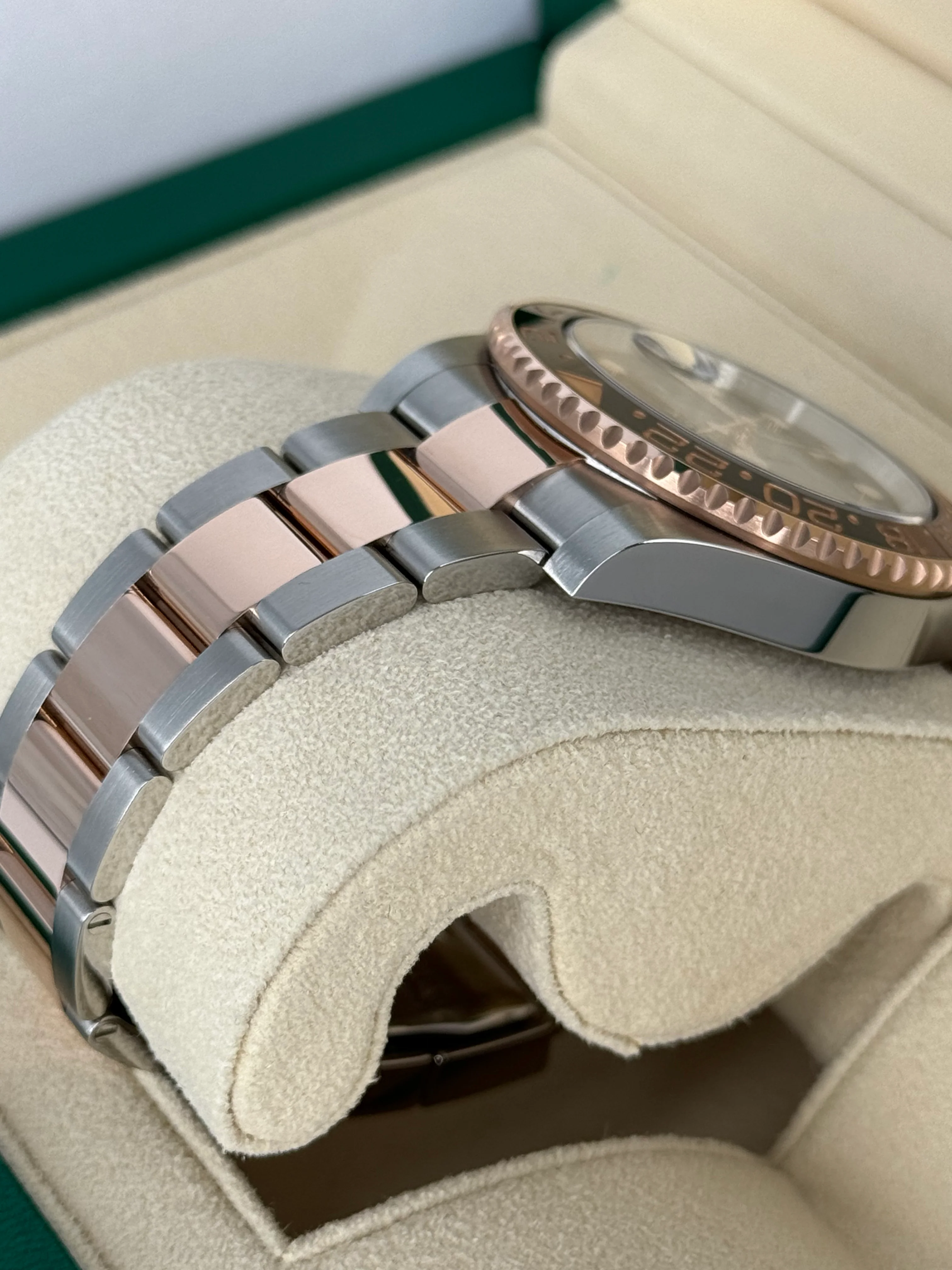 2021 Rolex GMT-Master II  "Rootbeer" 40mm 126711CHNR Two-Tone - Image 7