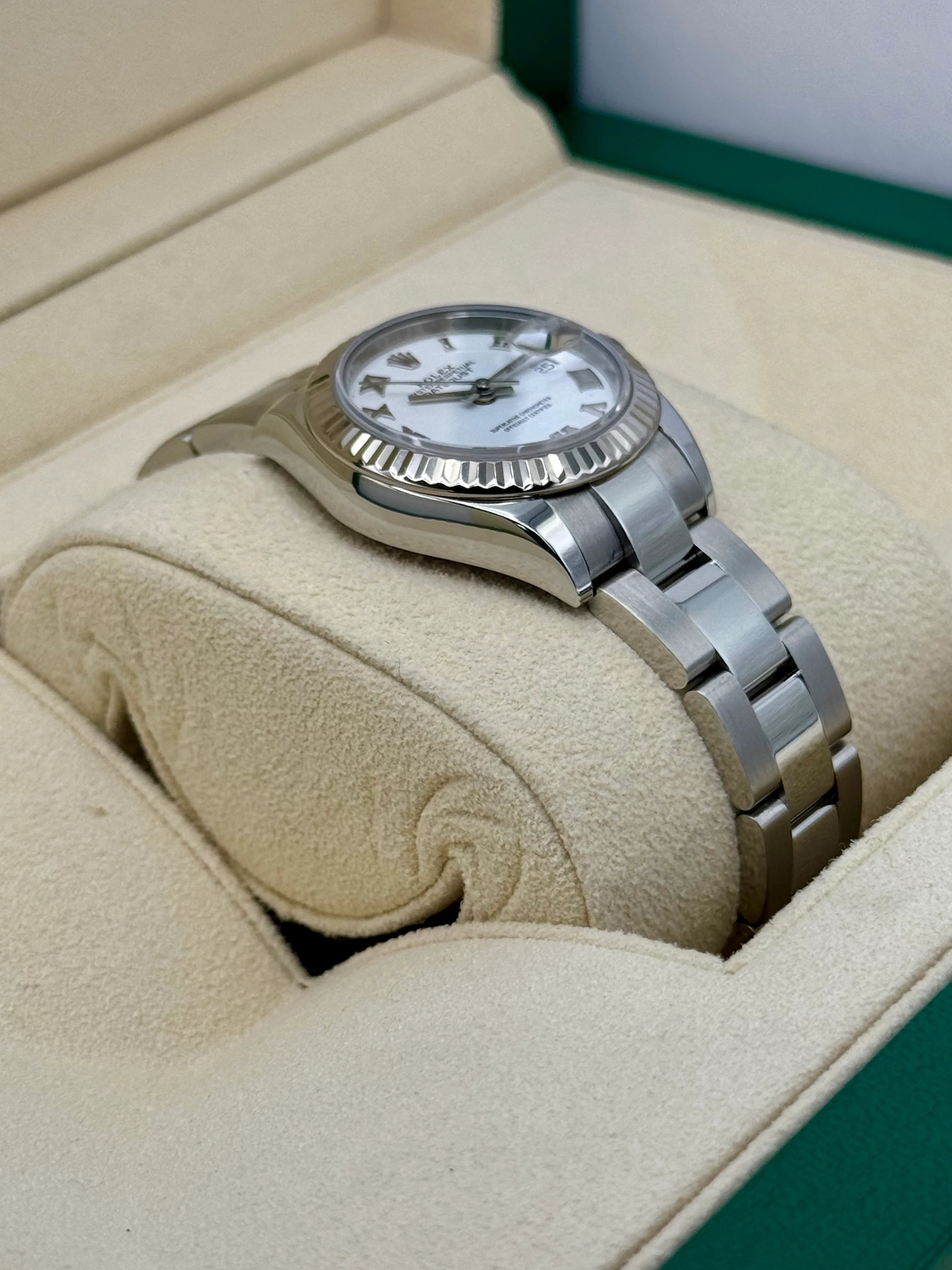 2021 Rolex Lady Datejust 28mm 279174 Stainless Steel Oyster White Dial - Image 6