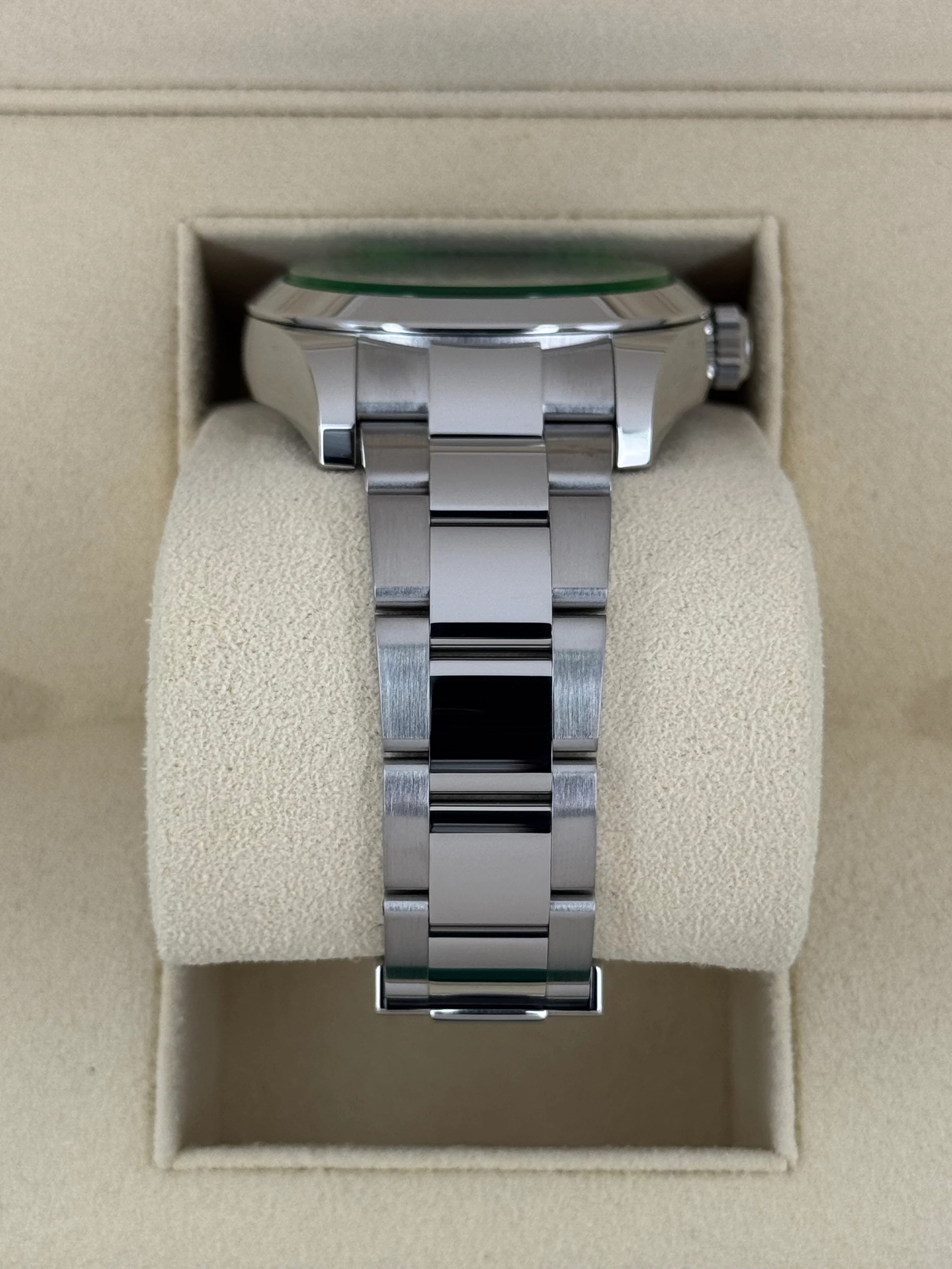 2021 Rolex Milgauss 40mm 116400GV Stainless Steel Black Dial - Image 3