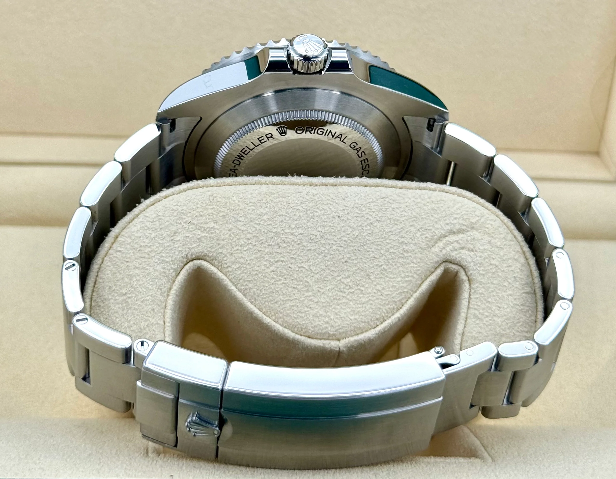 2021 Rolex Sea-Dweller 43mm 126600 Stainless Steel Black Dial - Image 9
