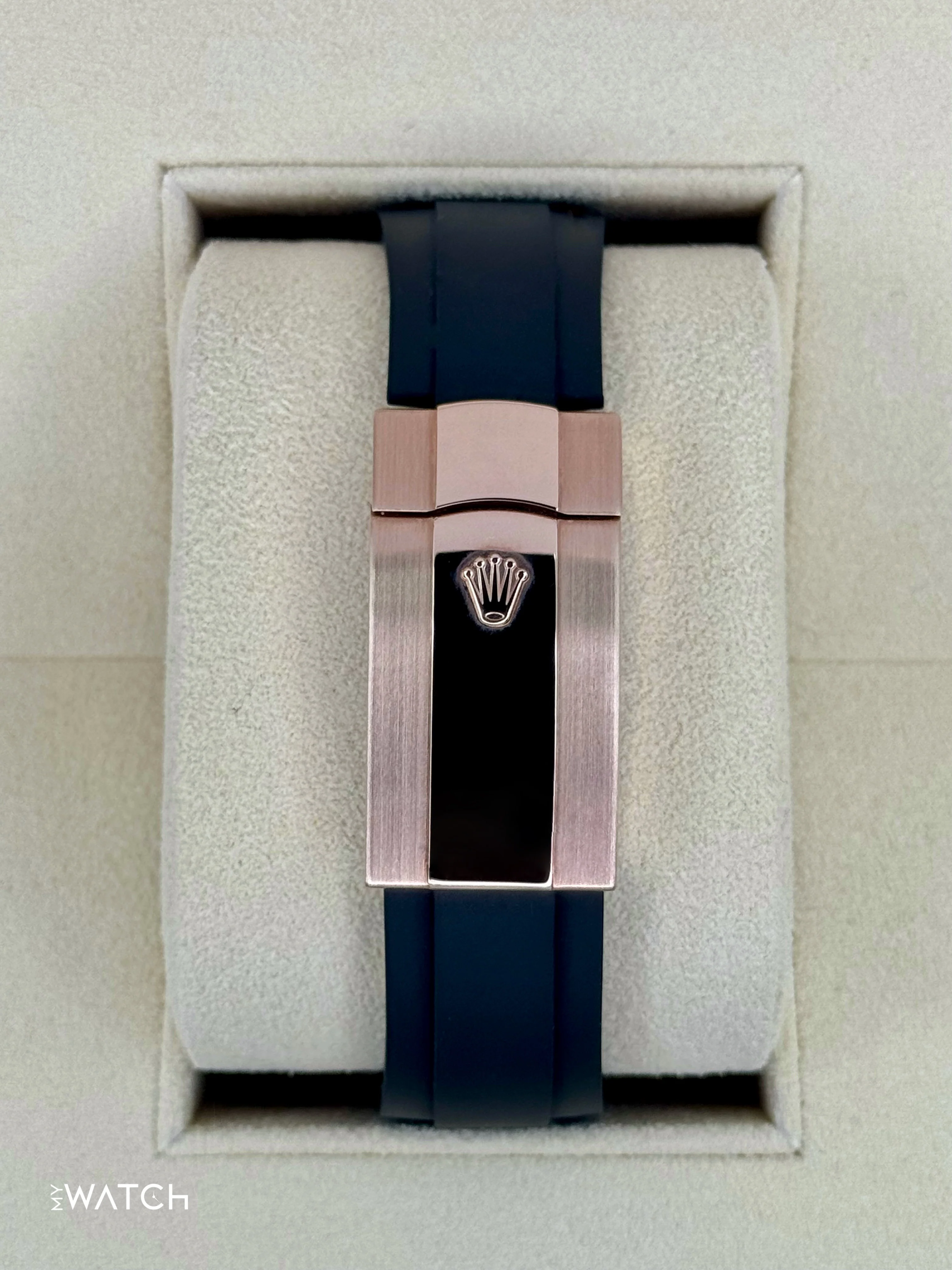 2021 Rolex Sky-Dweller 42mm 326235 Rose Gold Oysterflex Rhodium Dial - Image 2