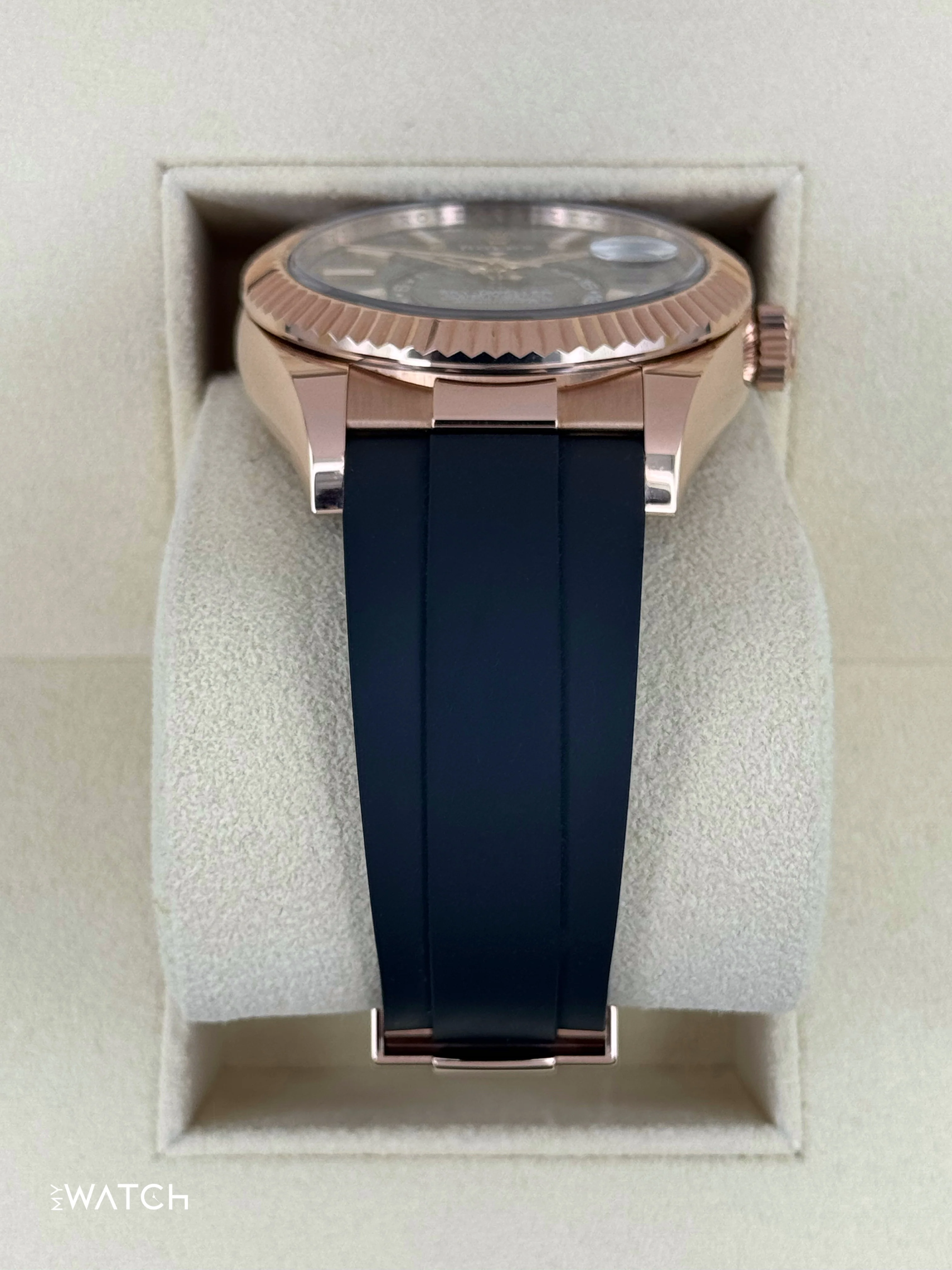 2021 Rolex Sky-Dweller 42mm 326235 Rose Gold Oysterflex Rhodium Dial - Image 3