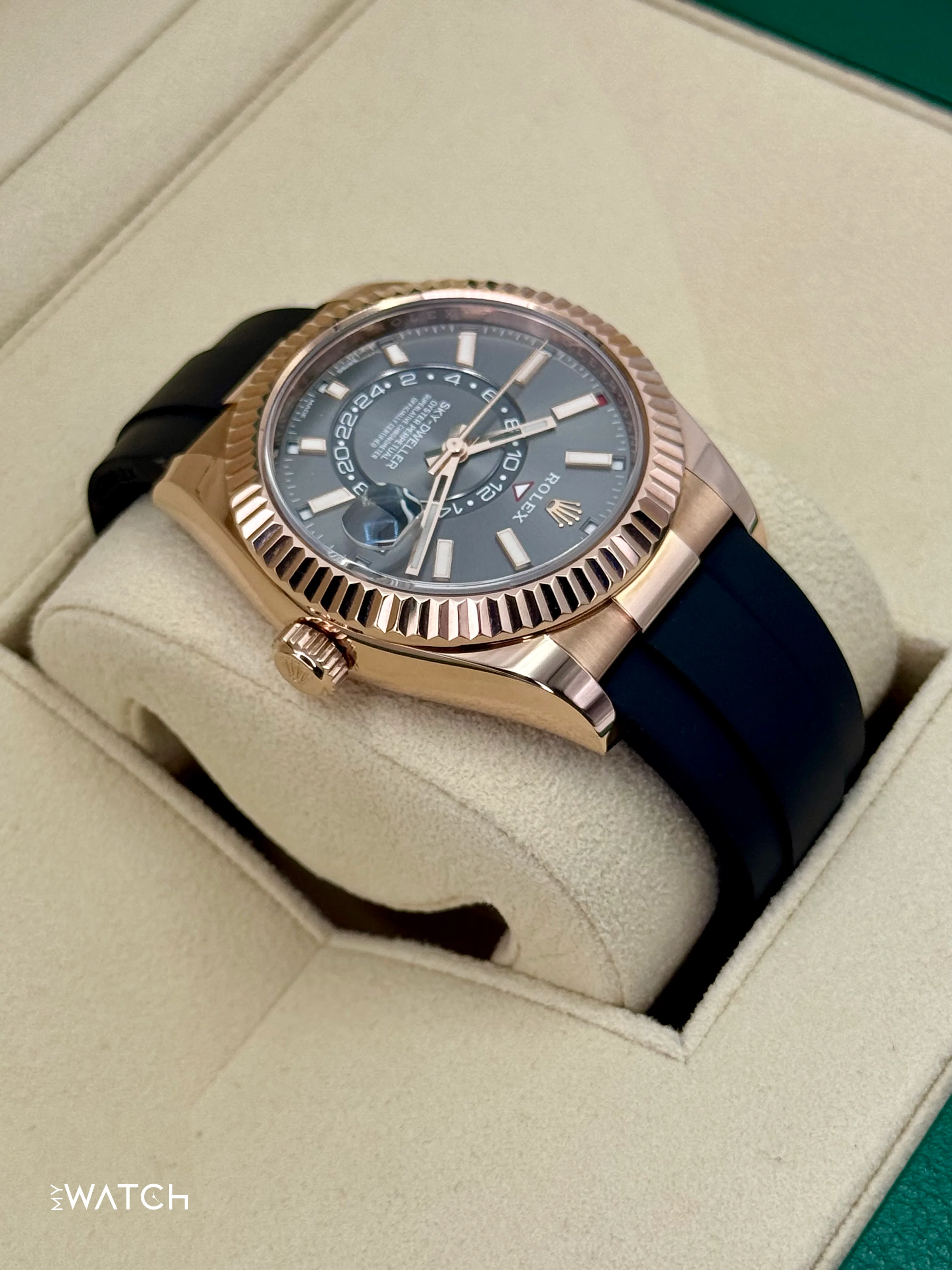 2021 Rolex Sky-Dweller 42mm 326235 Rose Gold Oysterflex Rhodium Dial - Image 8