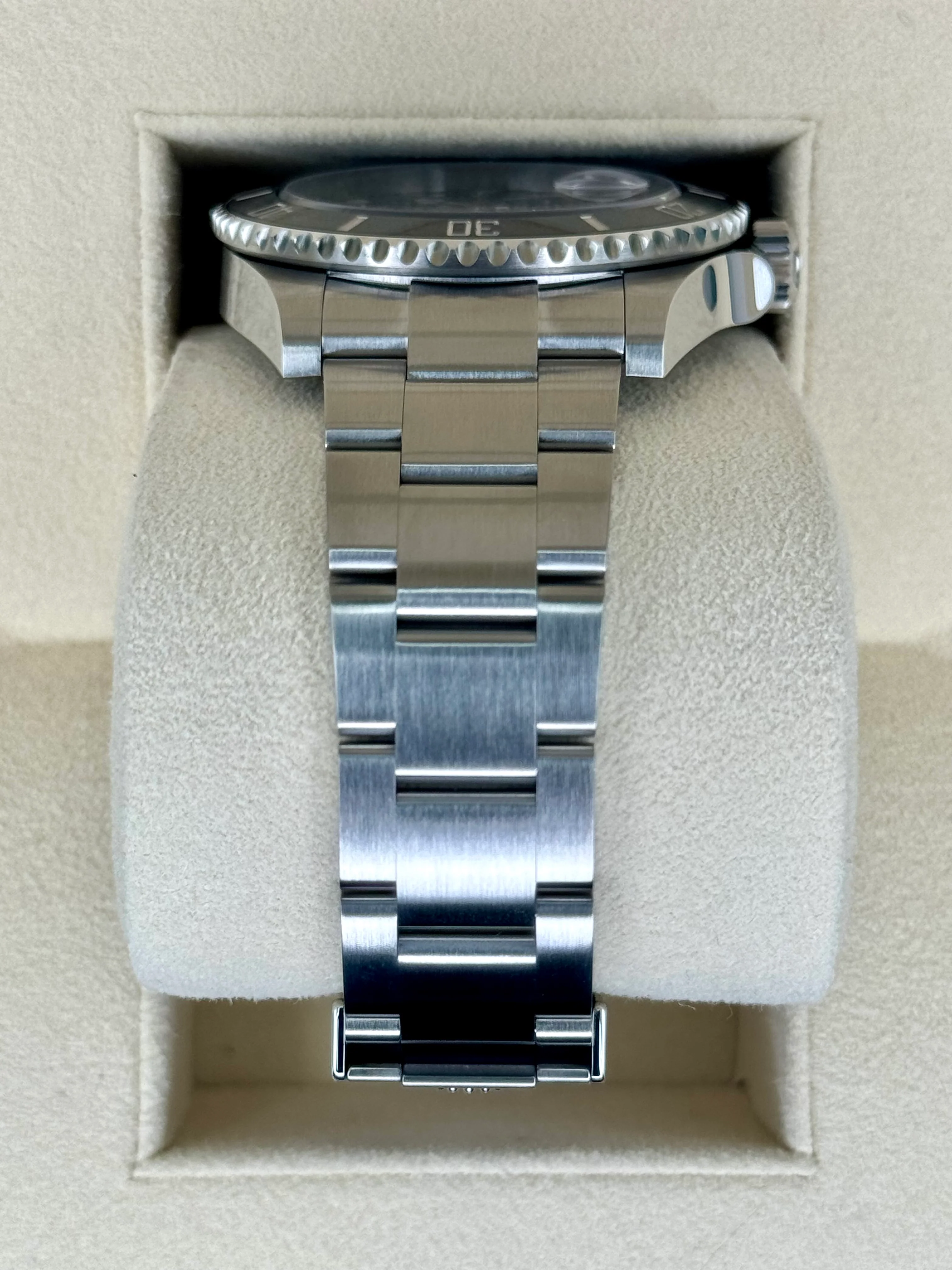 2021 Rolex Submariner 41mm 126610LN Stainless Steel Black Dial - Image 3