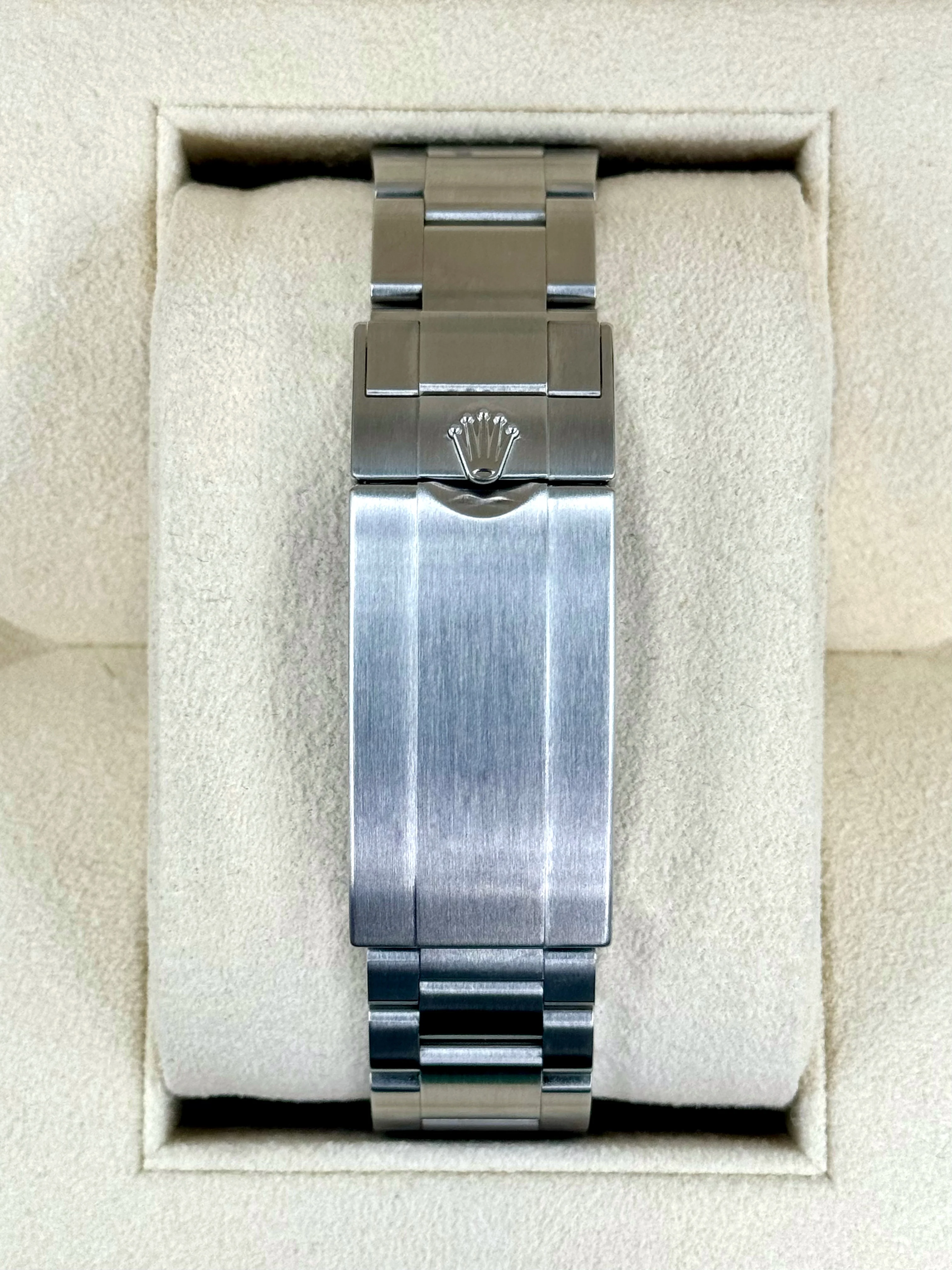 2021 Rolex Submariner 41mm 126610LN Stainless Steel Black Dial - Image 2