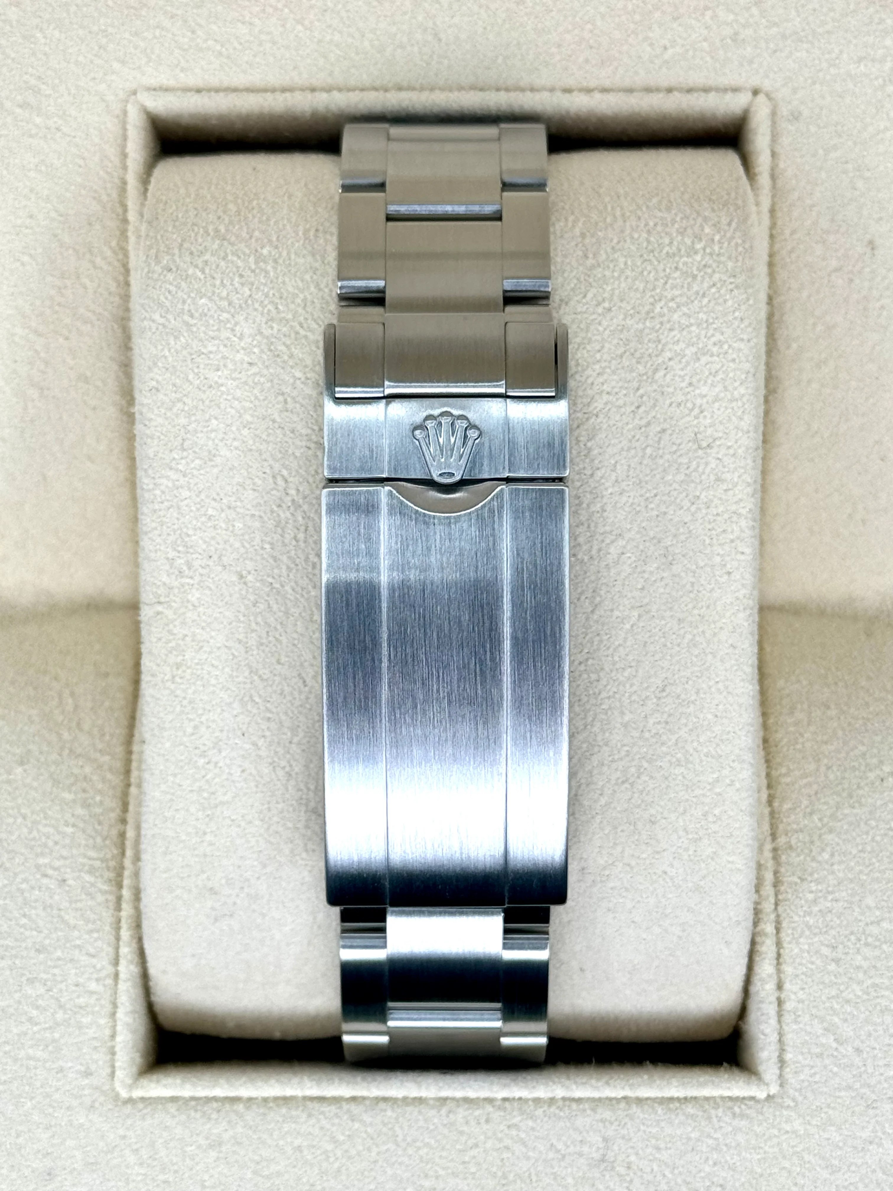 2021 Rolex Submariner 41mm 126610LN Stainless Steel Black Dial - Image 2