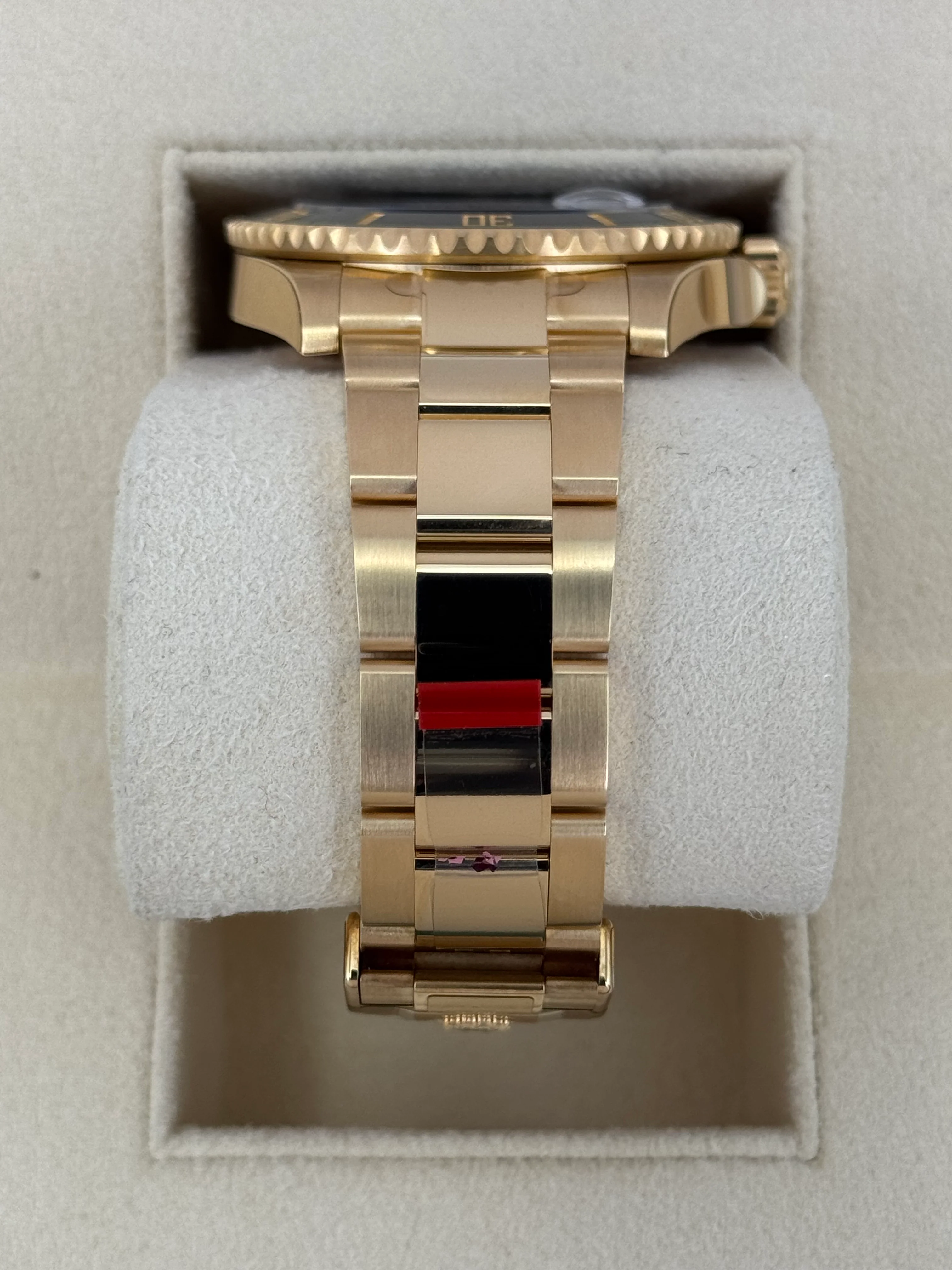 2021 Rolex Submariner 41mm 126618LN Yellow Gold Black Dial - Image 3