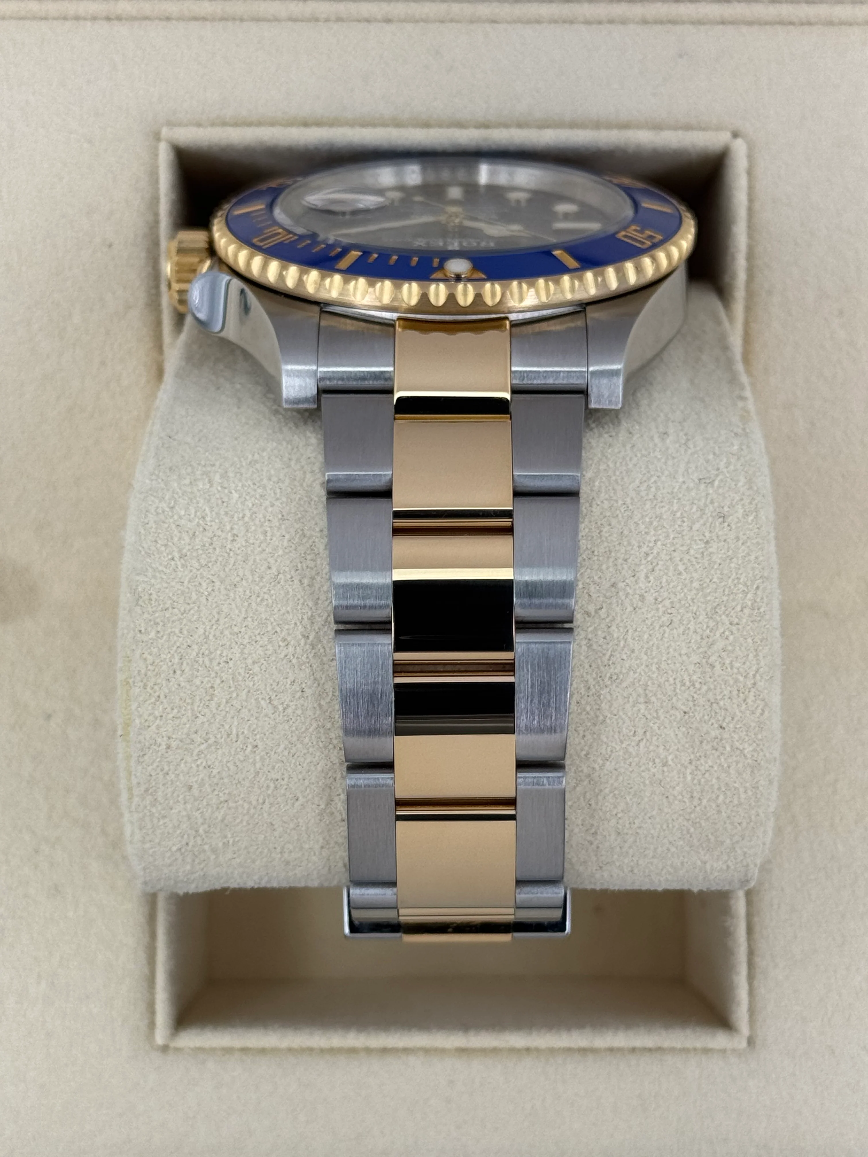 2021 Rolex Submariner "Bluesy" 41mm 126613LB Two-Tone Blue Dial - Image 4