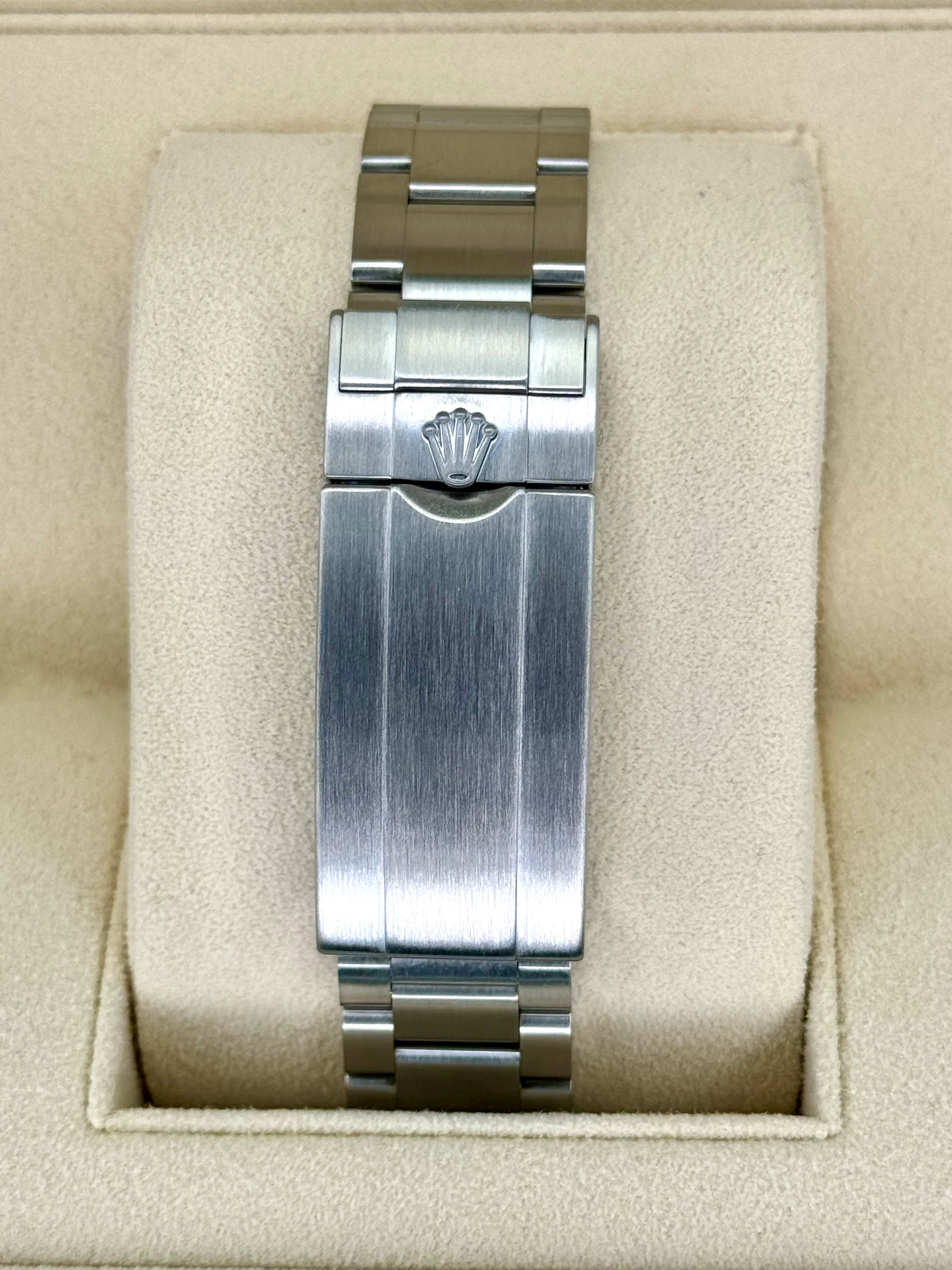 2021 Rolex Submariner 41mm 126610LN Stainless Steel Black Dial - Image 2