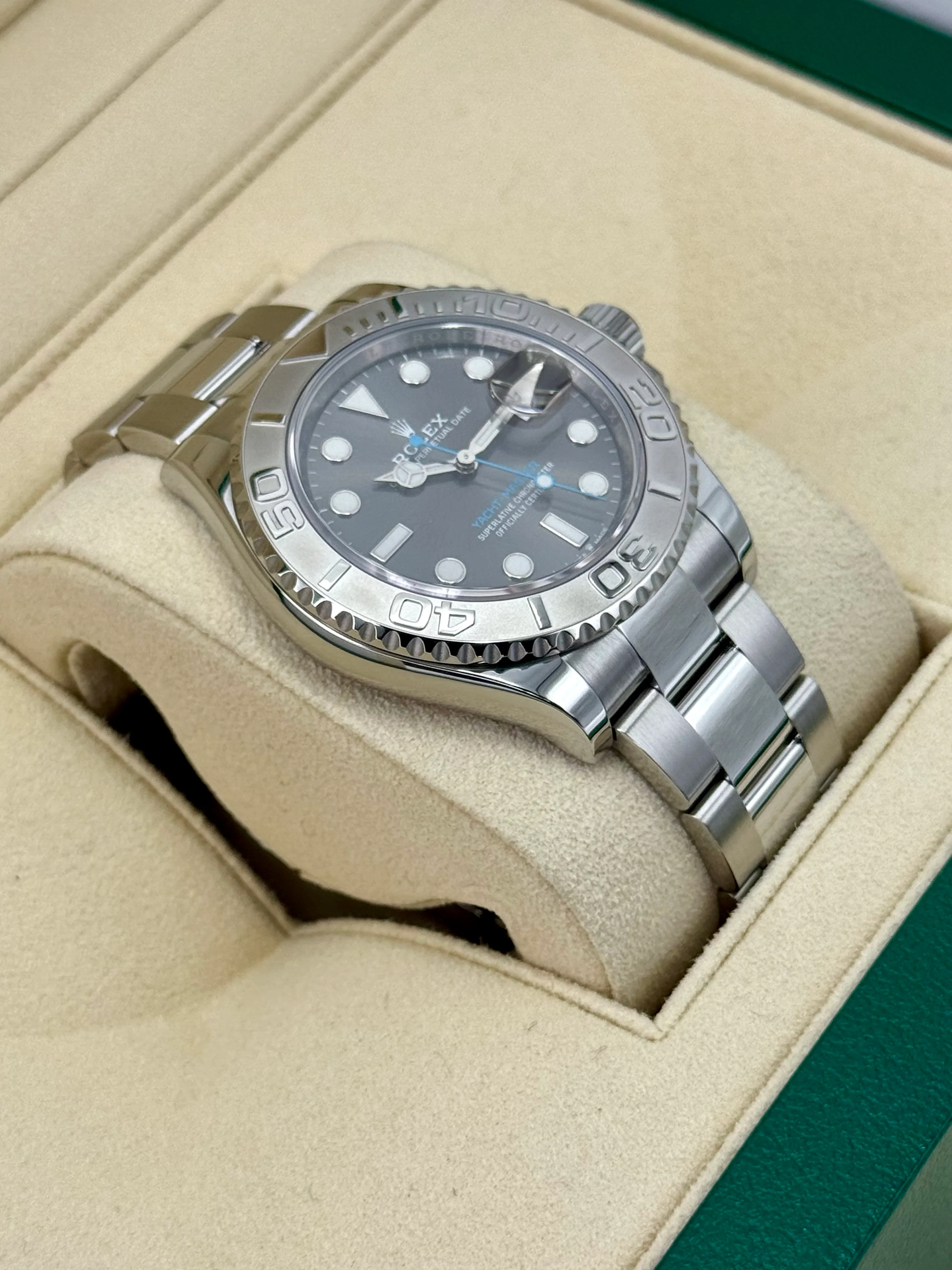 2021 Rolex Yacht-Master 40mm 126622 Stainless Steel Rhodium Dial - Image 6