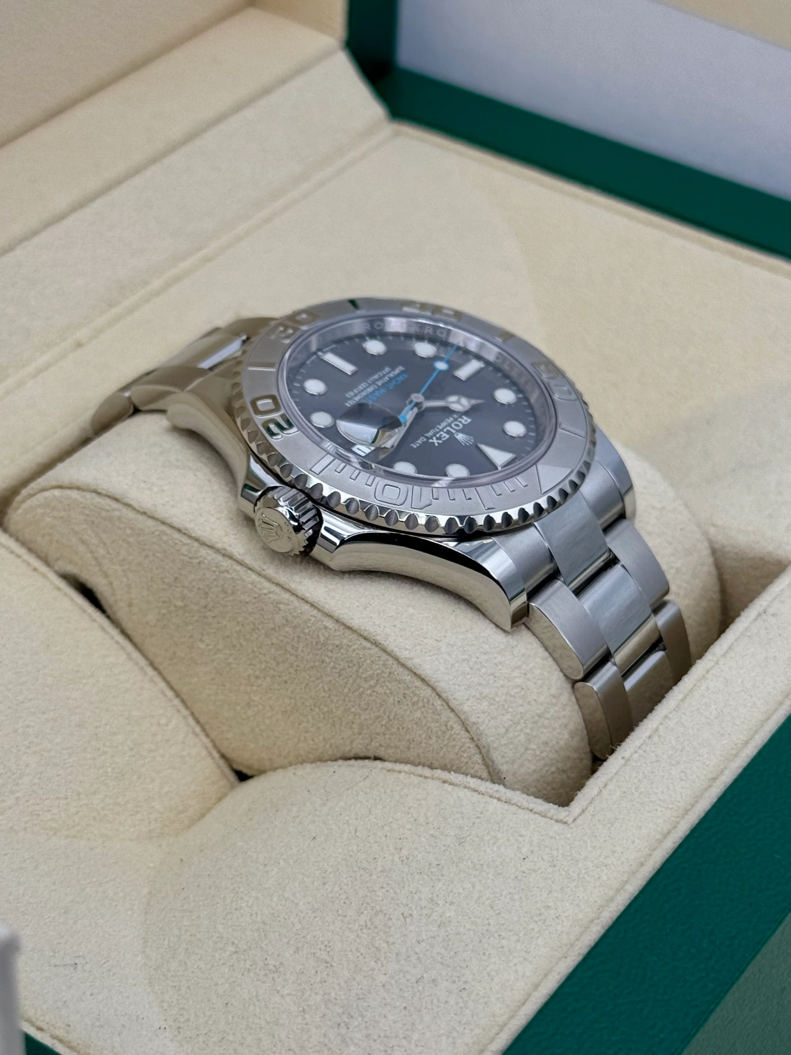 NEW 2021 Rolex Yacht-Master 40mm 126622 Stainless Steel Slate Dial - Image 8