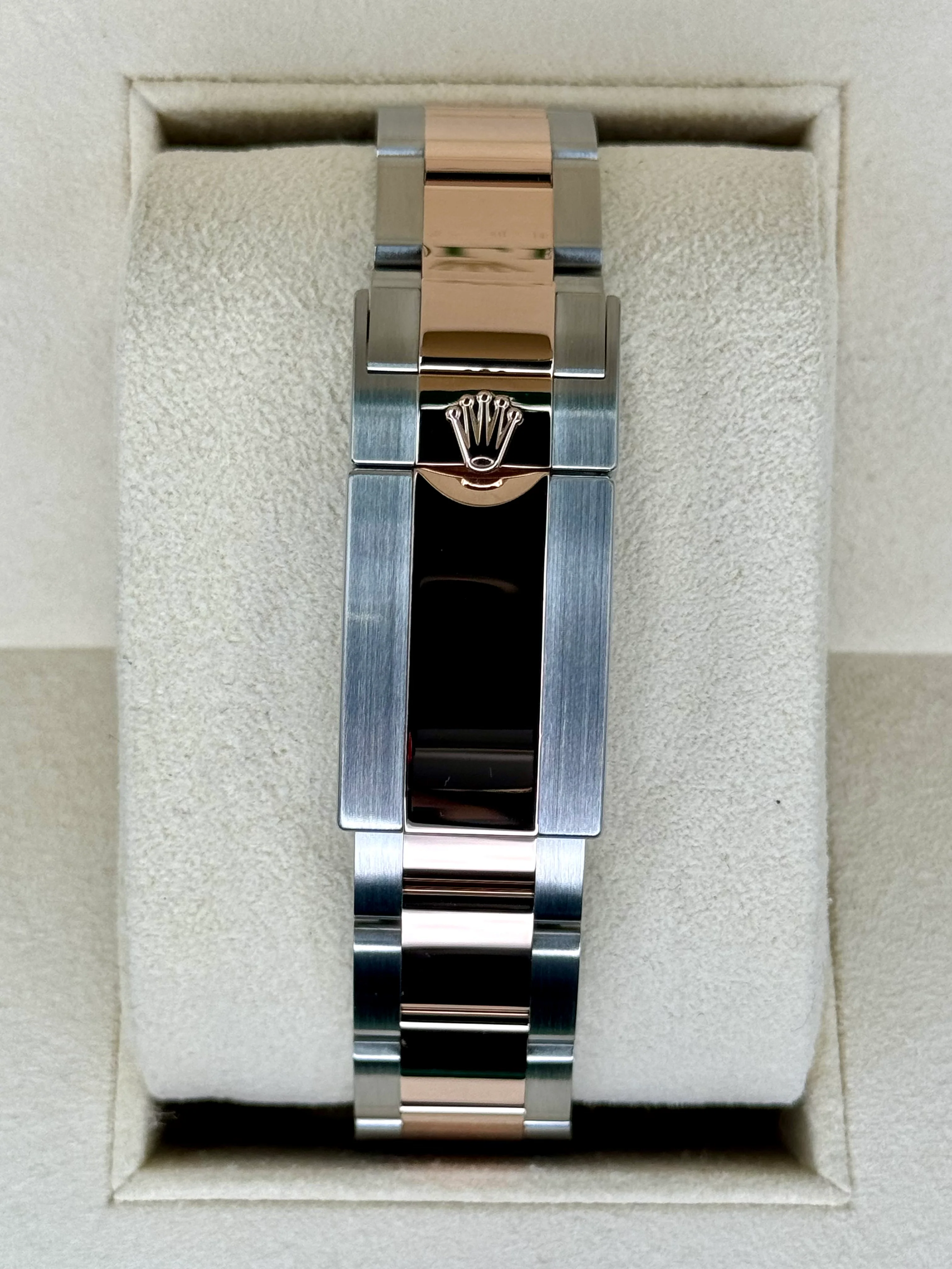 2021 Rolex Yacht-Master II 44mm 116681 Two-Tone White Dial - Image 2