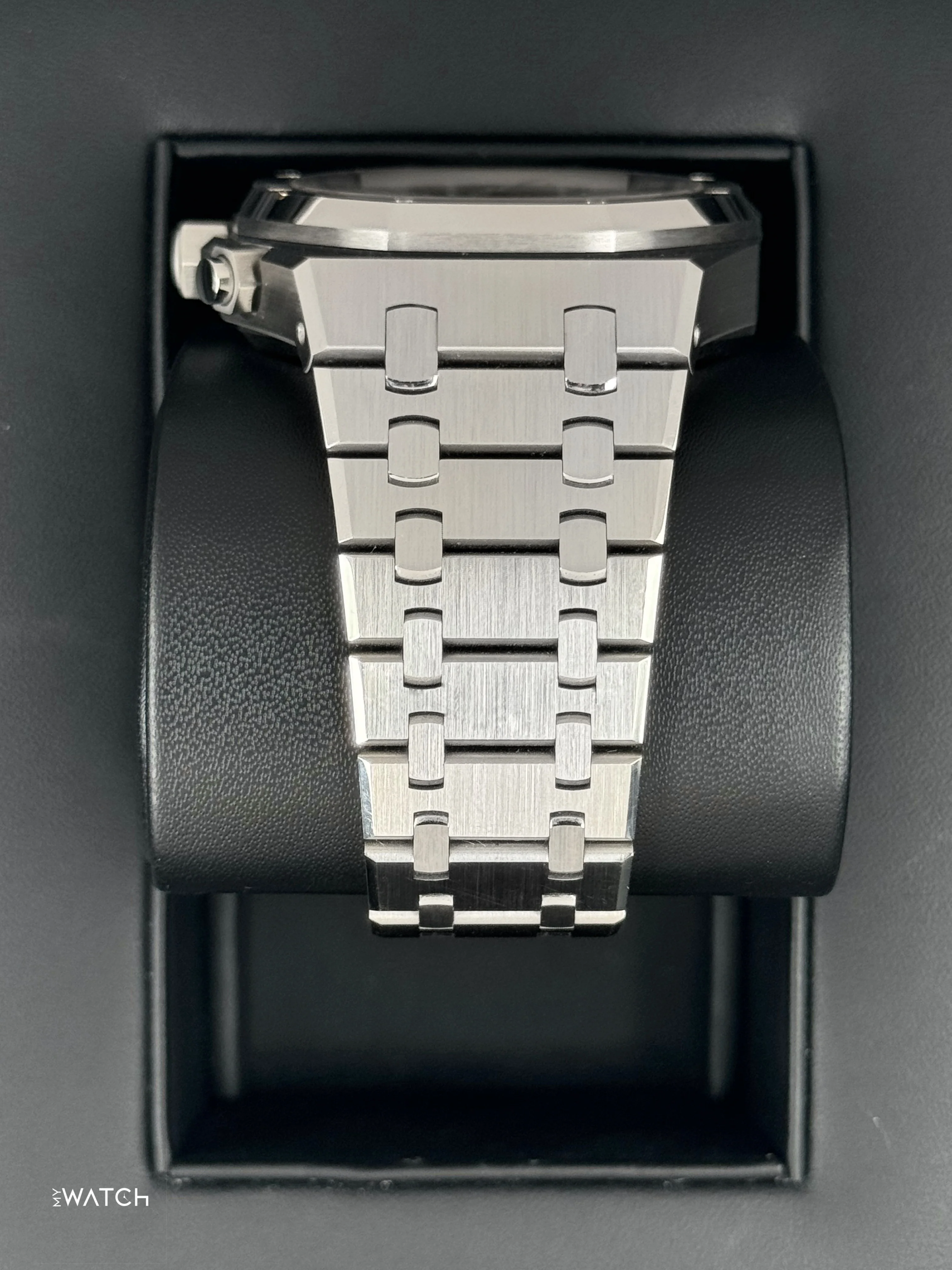 2022 Audemars Piguet 41mm 26240ST 50th Anniversary Chronograph - Image 4