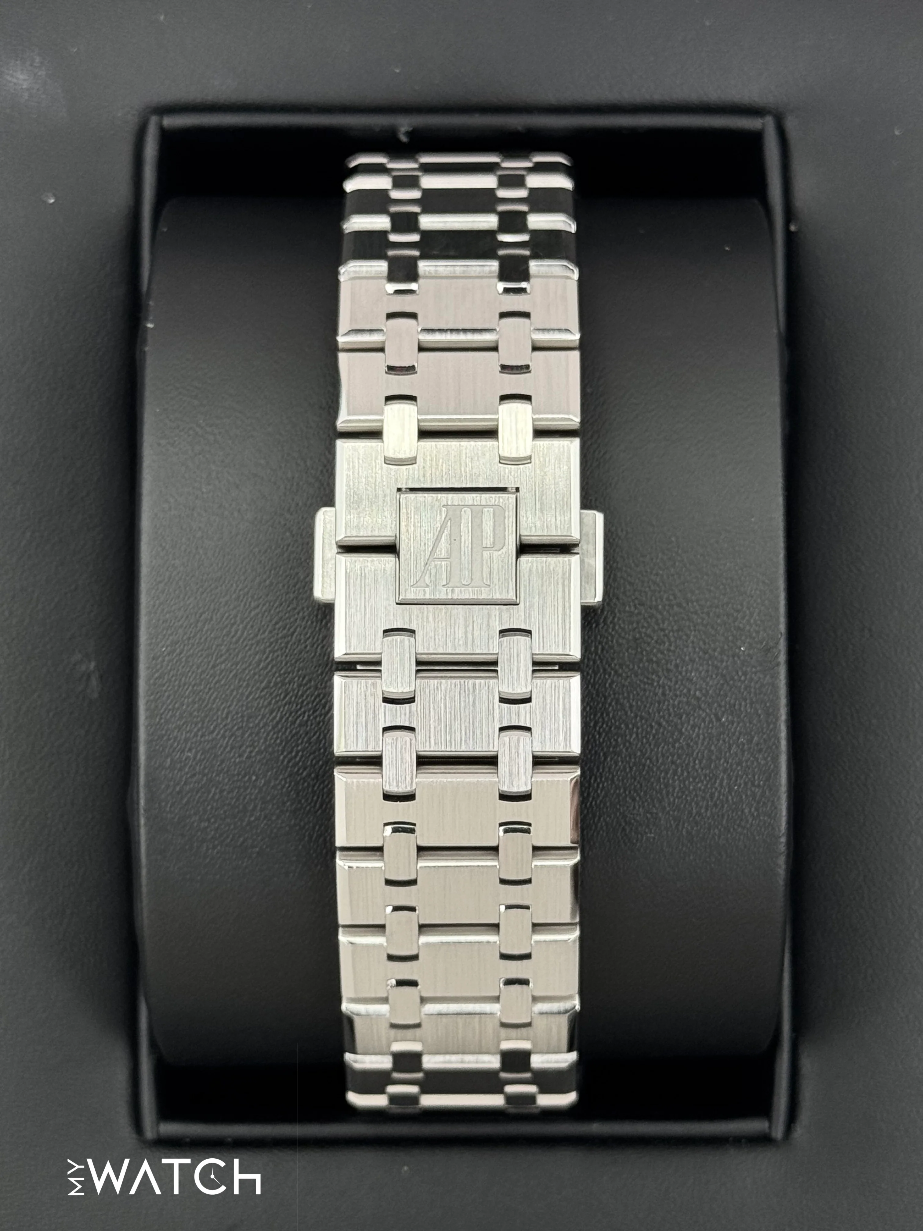 2022 Audemars Piguet Royal Oak 41mm 15500ST Black Dial - Image 2