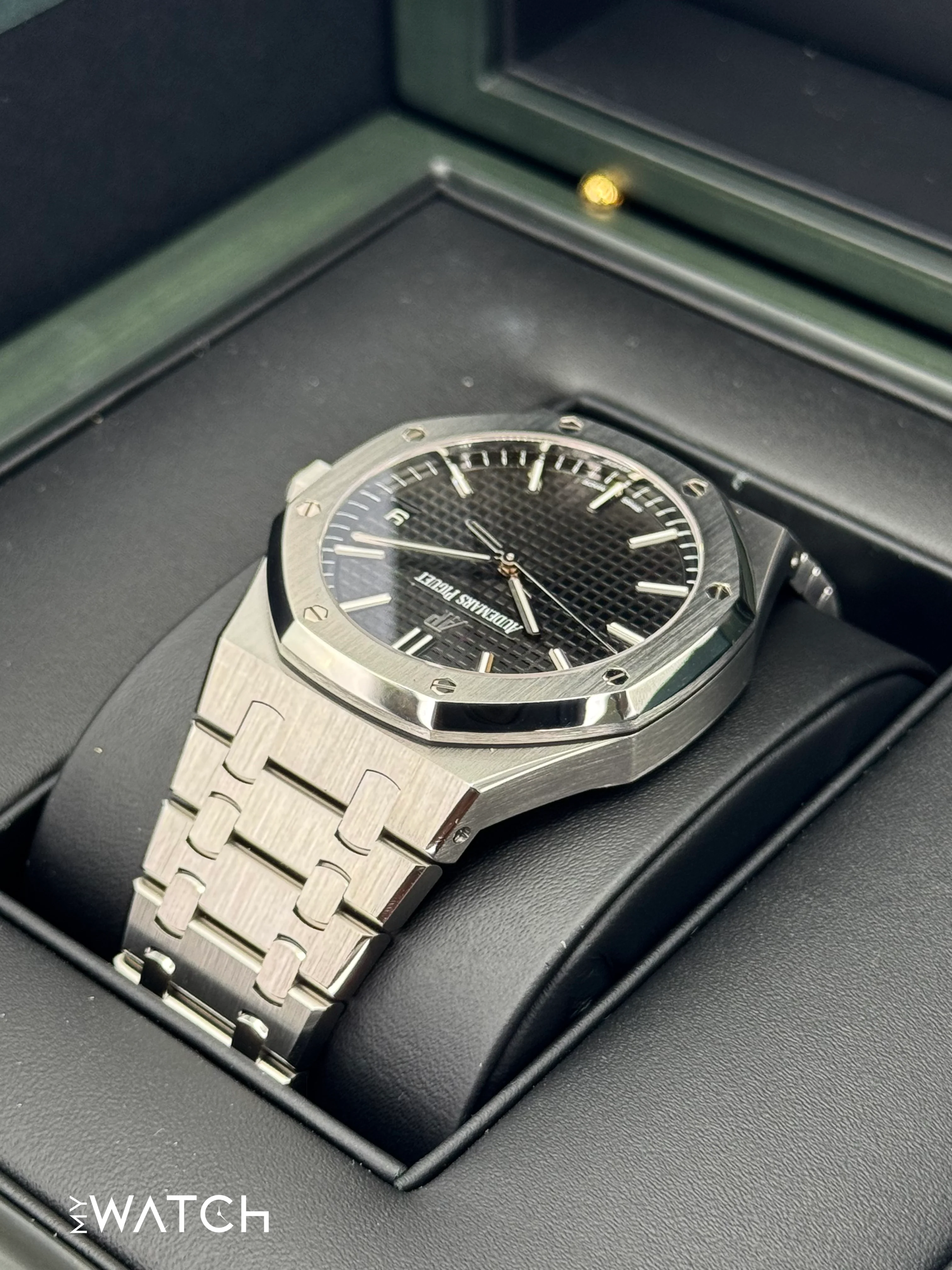 2022 Audemars Piguet Royal Oak 41mm 15500ST Black Dial - Image 7