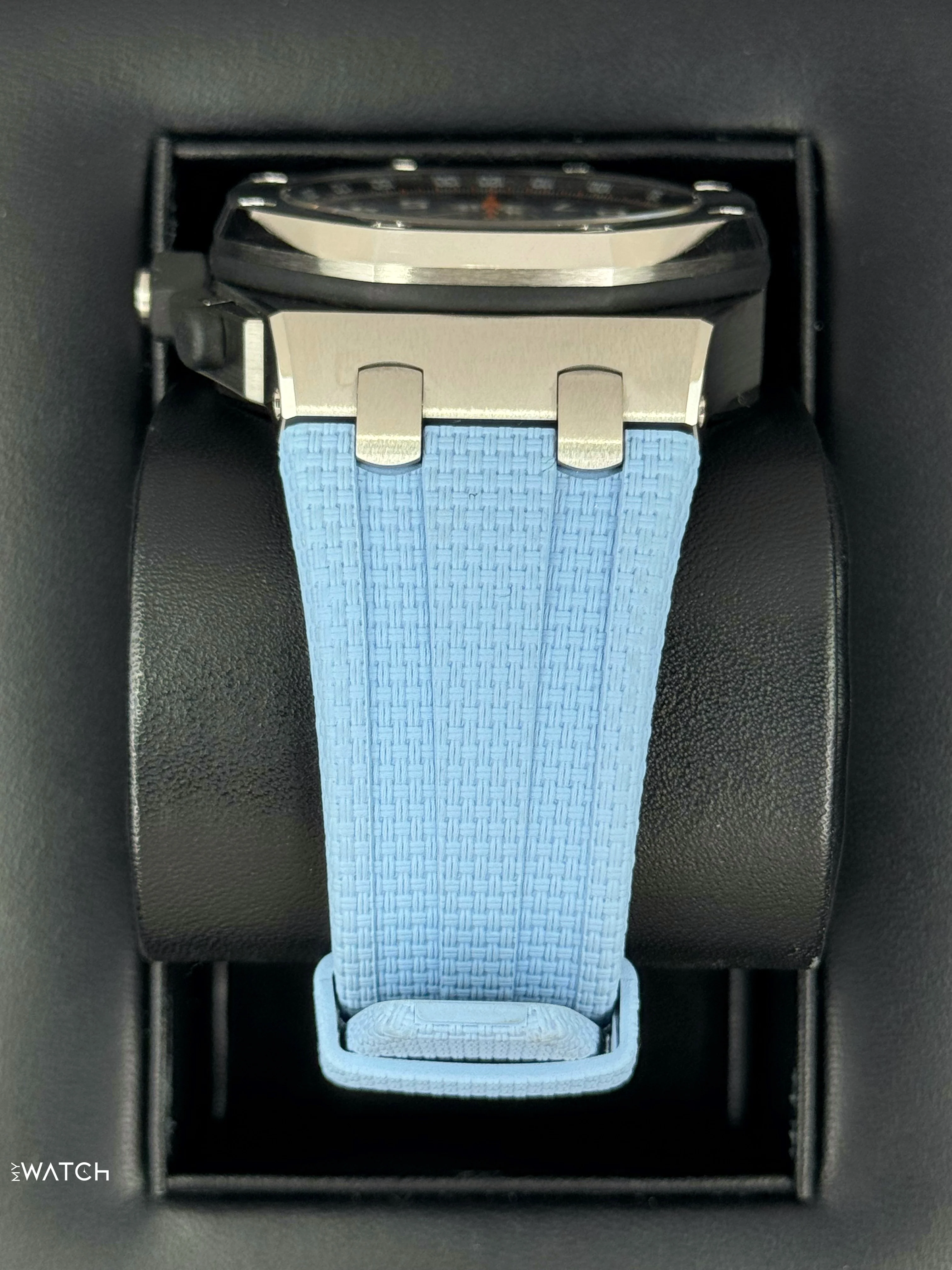 2022 Audemars Piguet Royal Oak Offshore Chrono 42mm 26238ST Blue Dial - Image 4