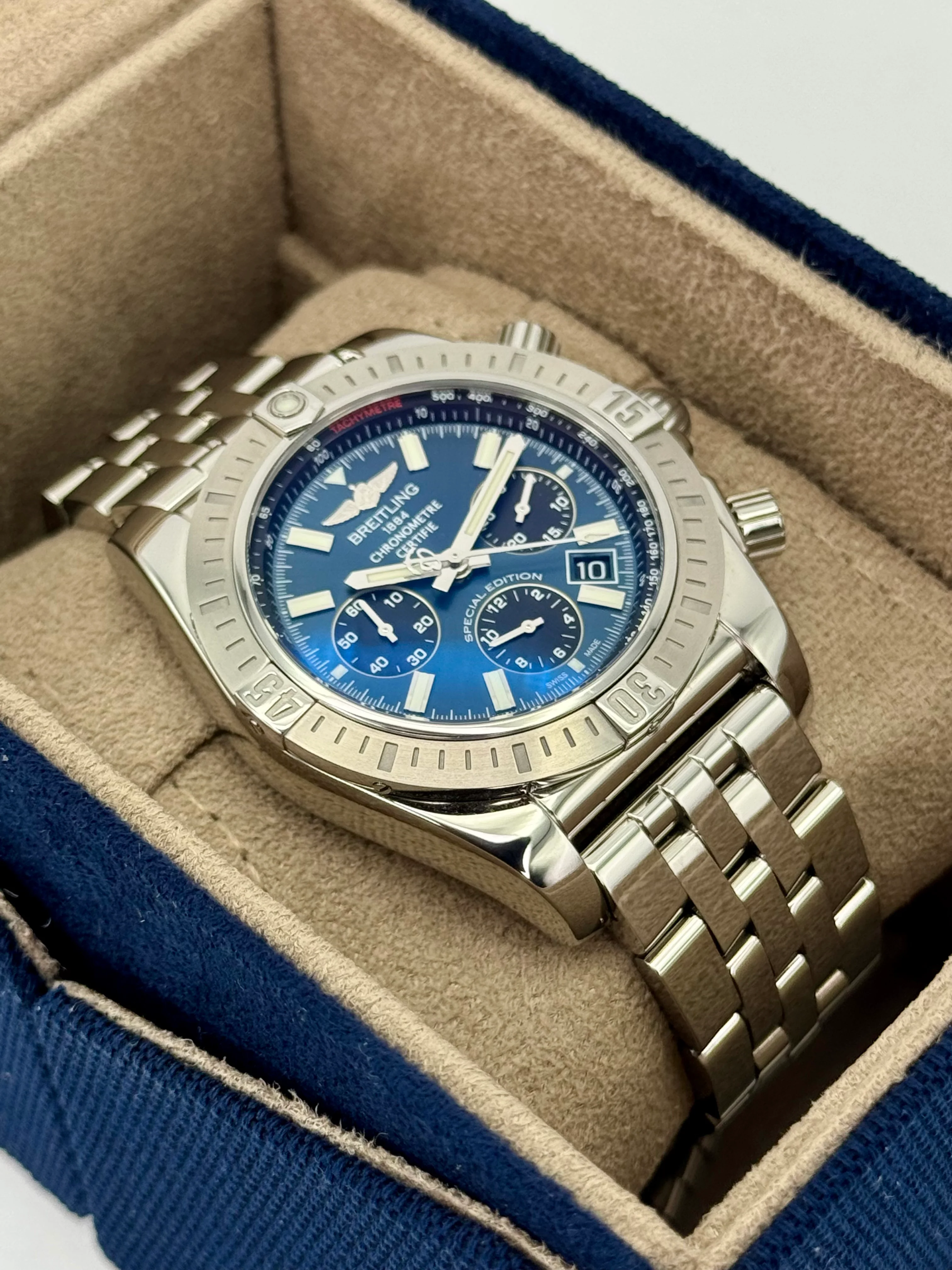 2022 Breitling Chronomat B01 44mm AB0115 Stainless Steel Blue Dial - Image 6