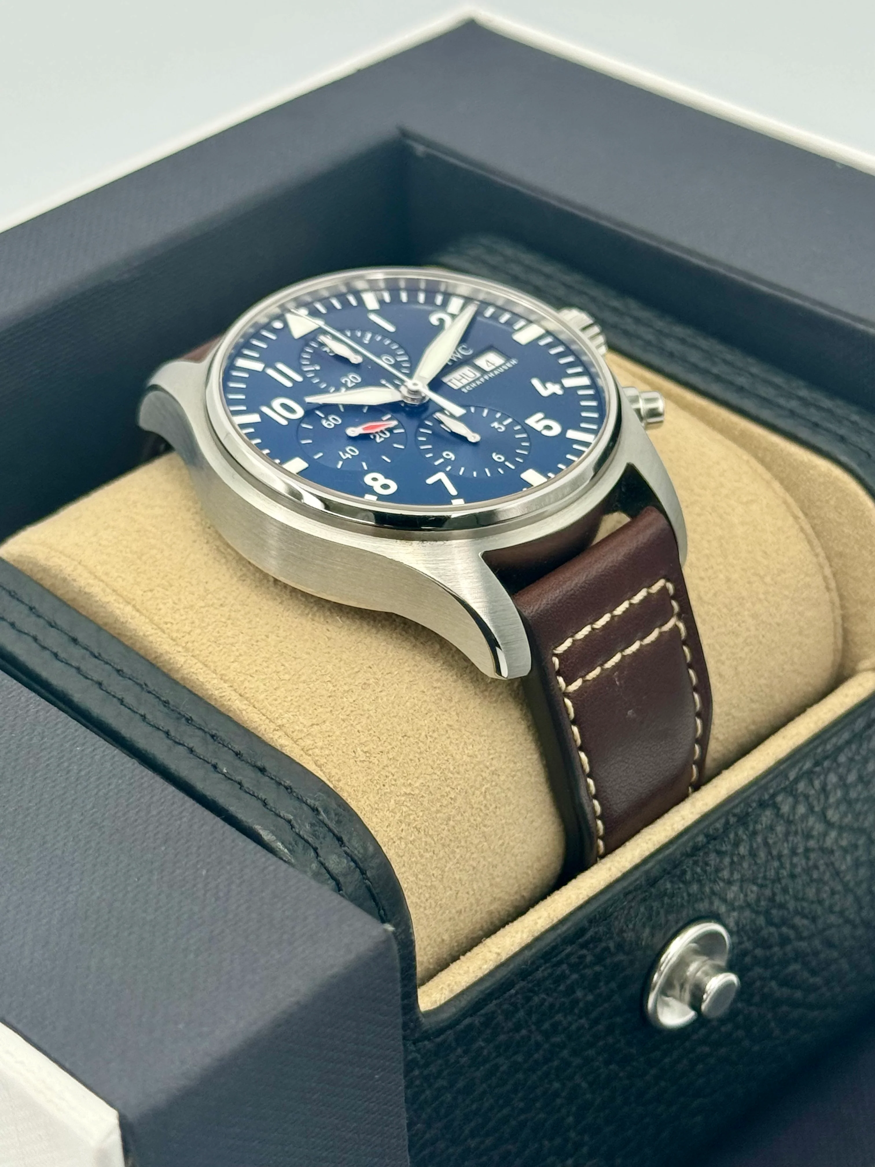 2022 IWC Pilot's Chronograph 43mm IW377714 Stainless Steel Blue Dial - Image 6